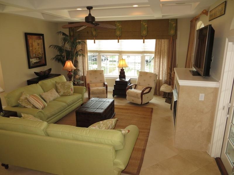 HOLIDAY ISLE - Residential