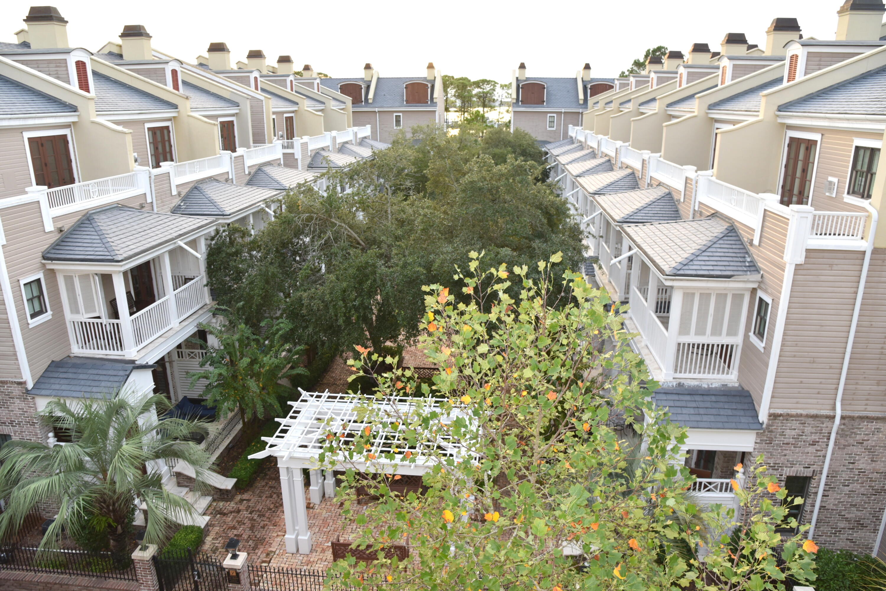 MARKET STREET INN - Residential