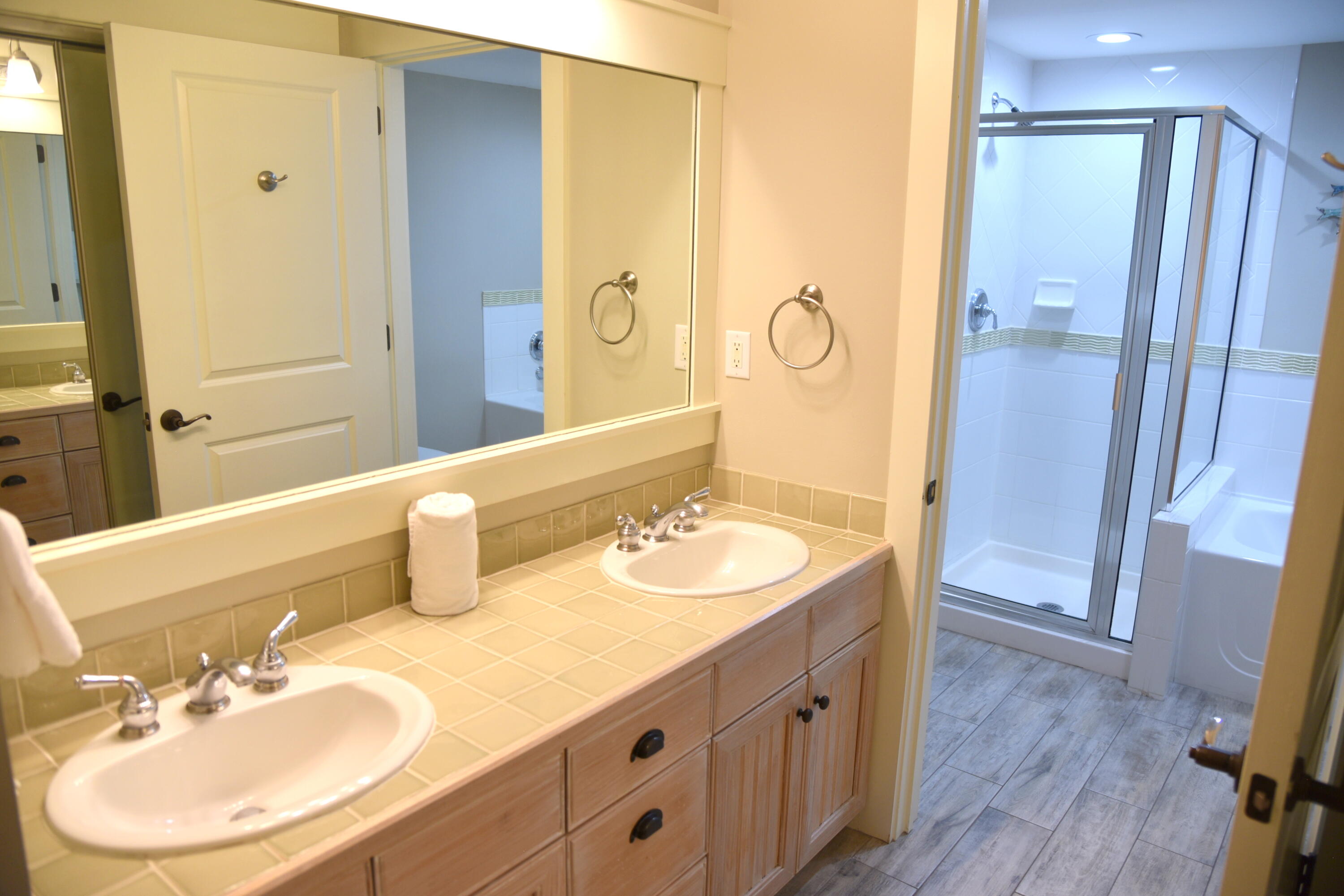 MARKET STREET INN - Residential