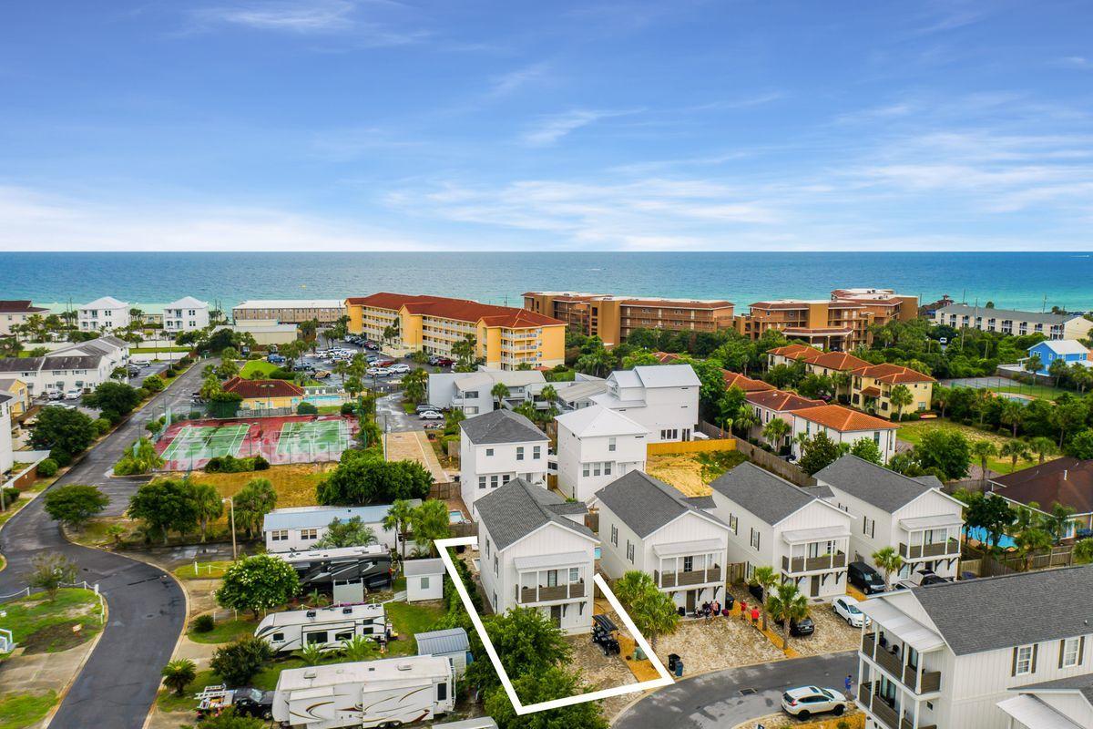 SUNDANCE - Residential