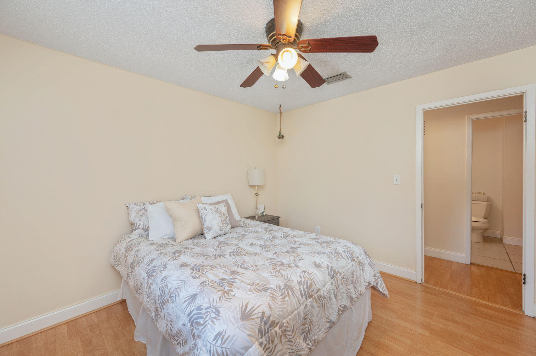 EDGEWATER VILLAGE NORTH - Residential