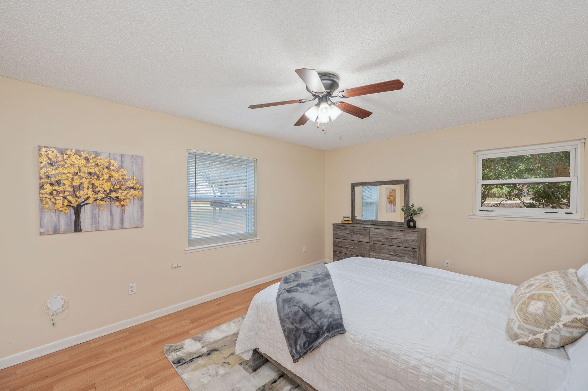 EDGEWATER VILLAGE NORTH - Residential