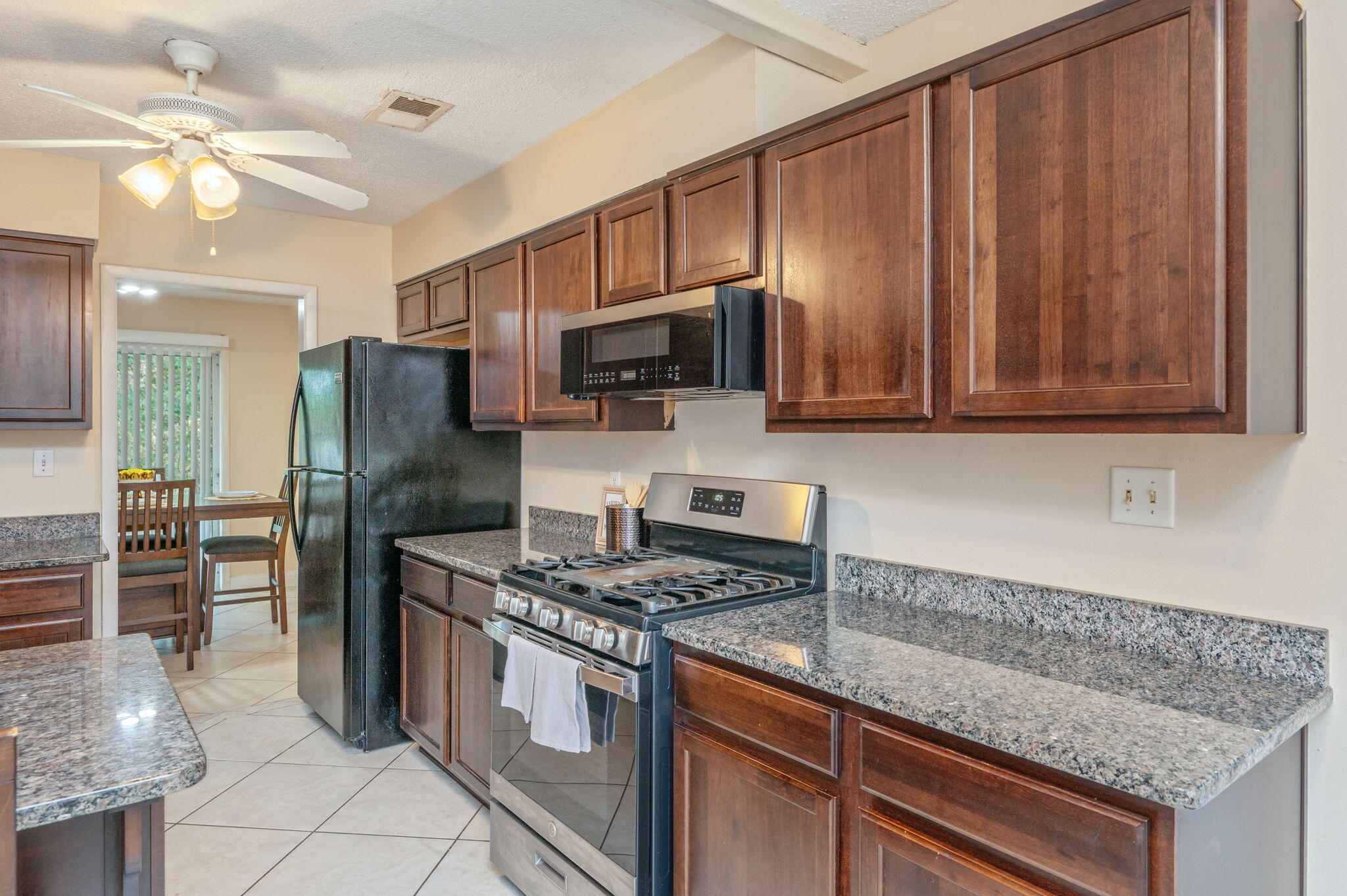 EDGEWATER VILLAGE NORTH - Residential