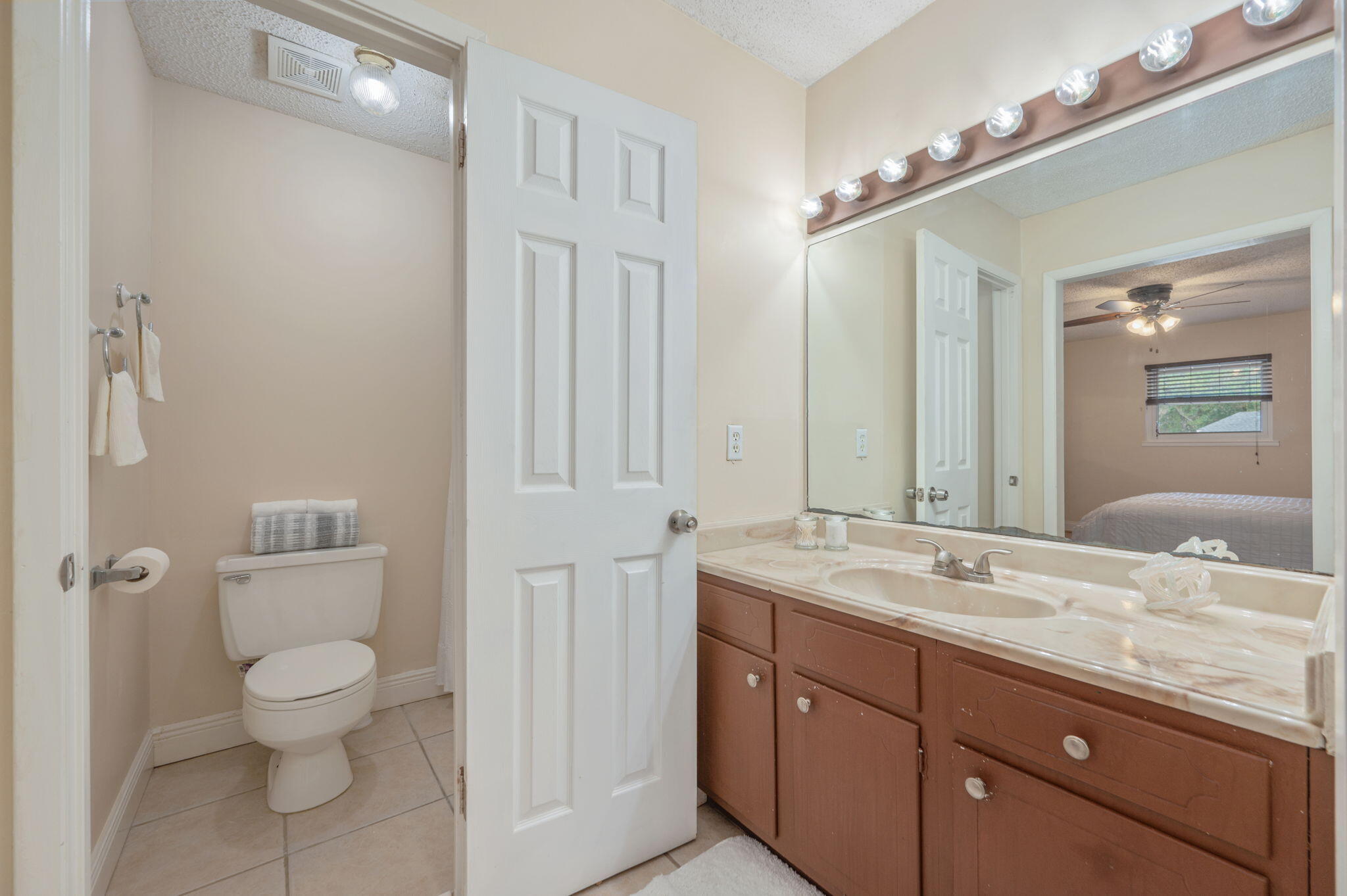 EDGEWATER VILLAGE NORTH - Residential