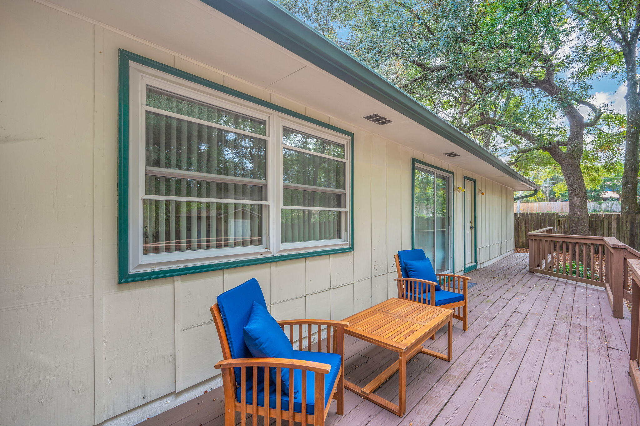 EDGEWATER VILLAGE NORTH - Residential