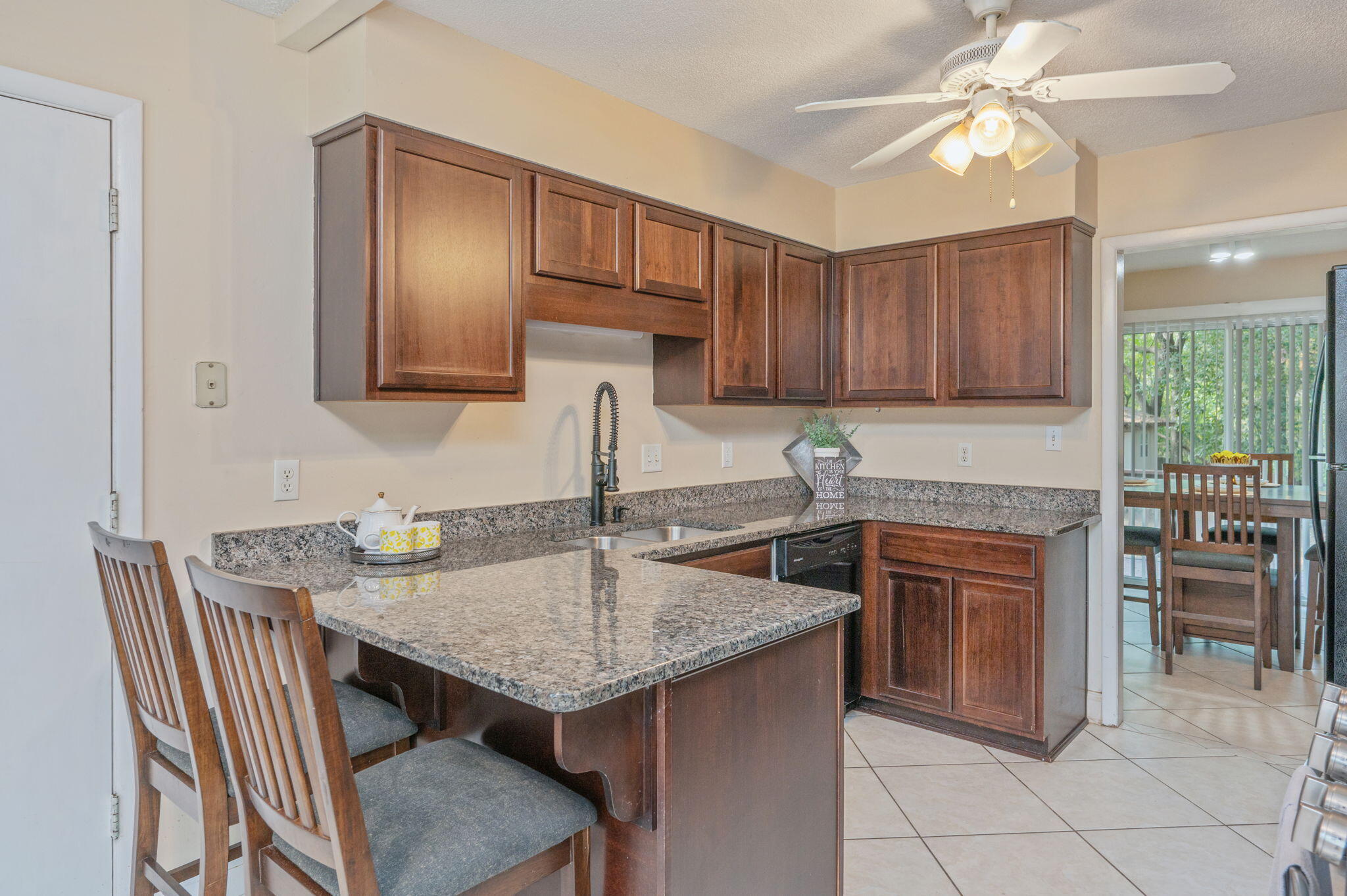 EDGEWATER VILLAGE NORTH - Residential