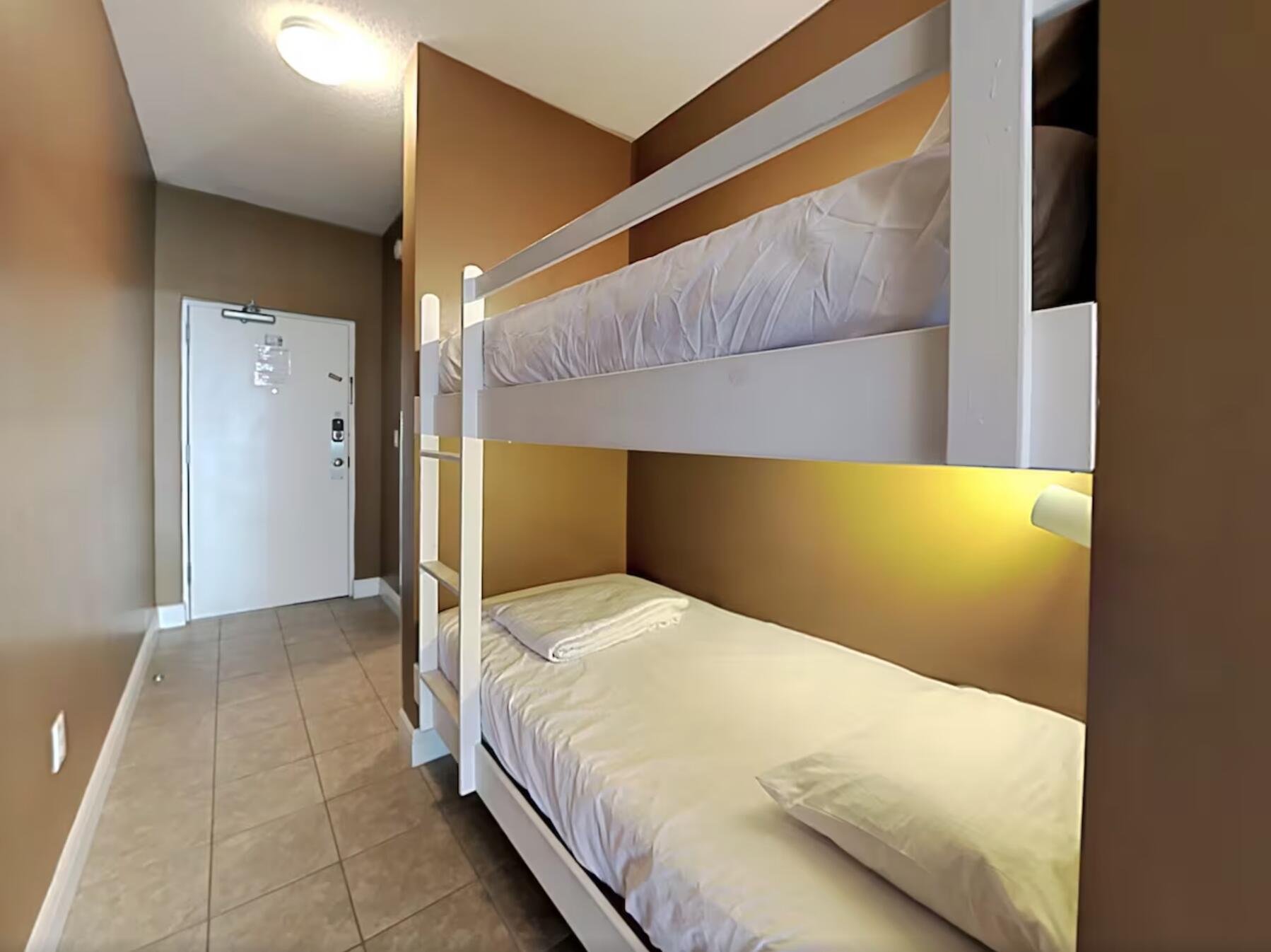 WATERS EDGE - Residential