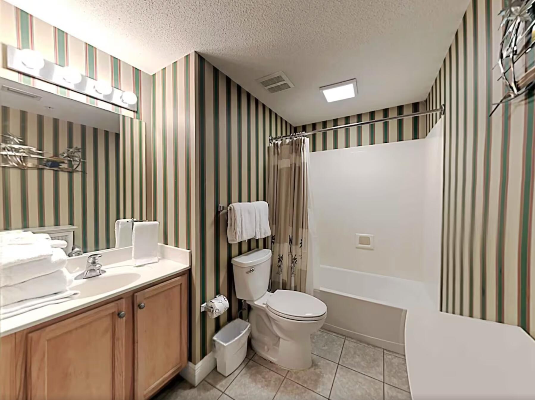 WATERS EDGE - Residential