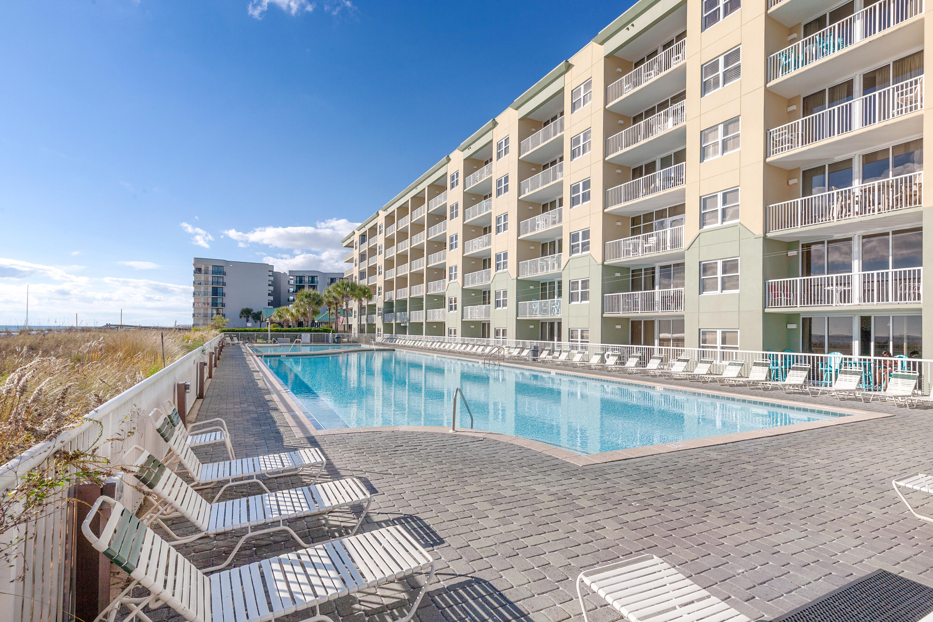 WATERS EDGE - Residential