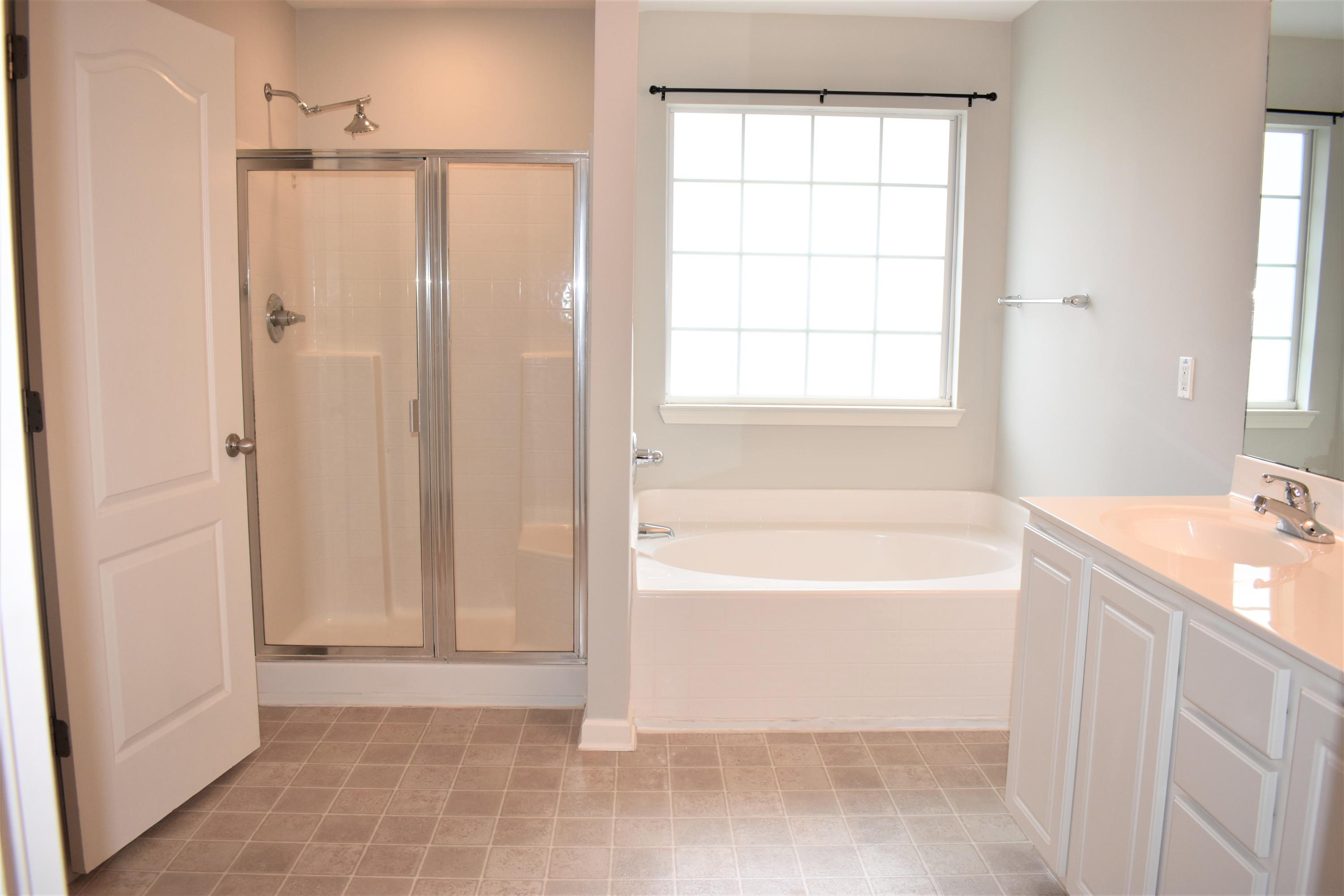 SANDY RIDGE ESTATES - Residential