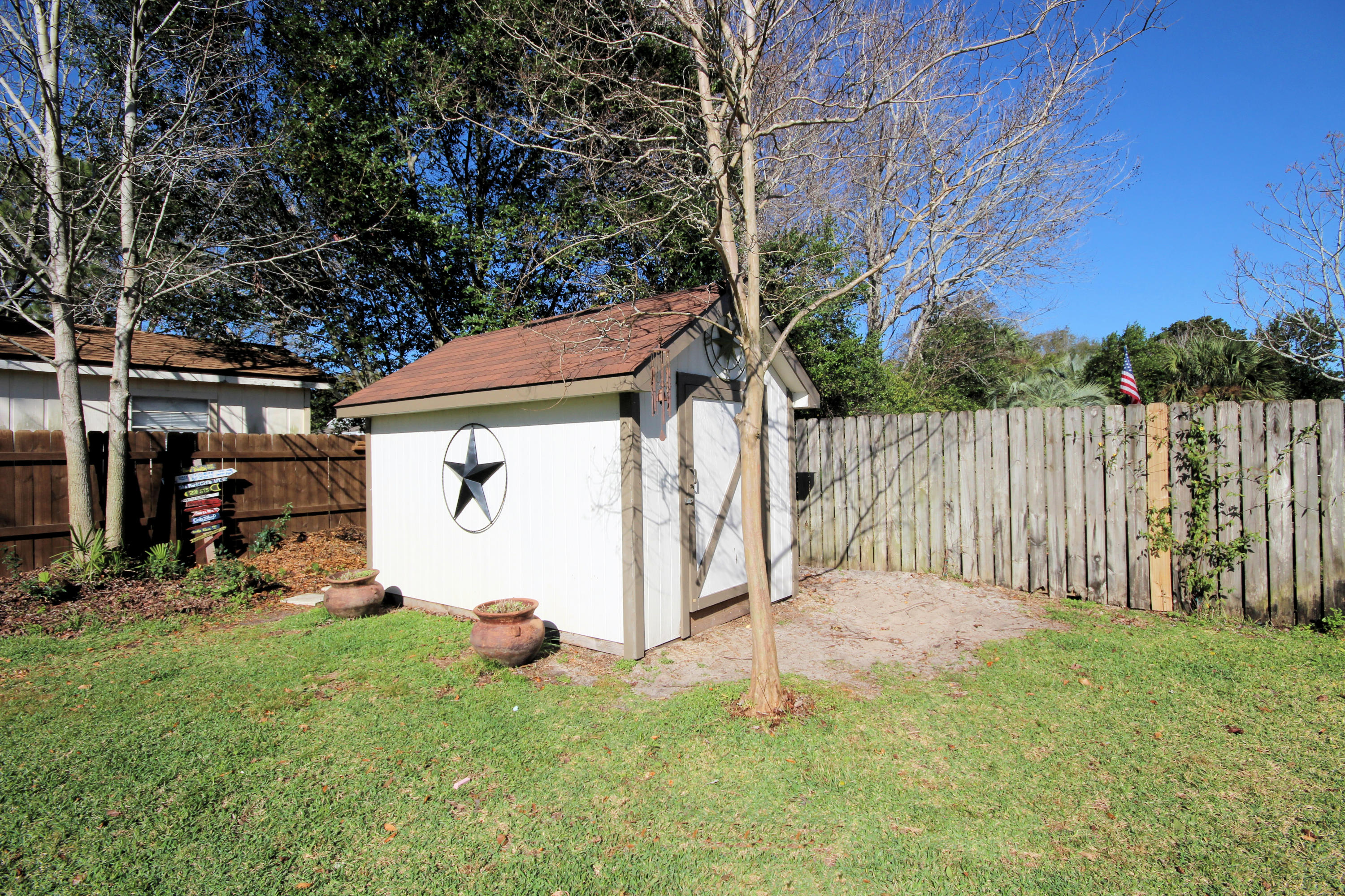 SPRING LAKE #2 - Residential