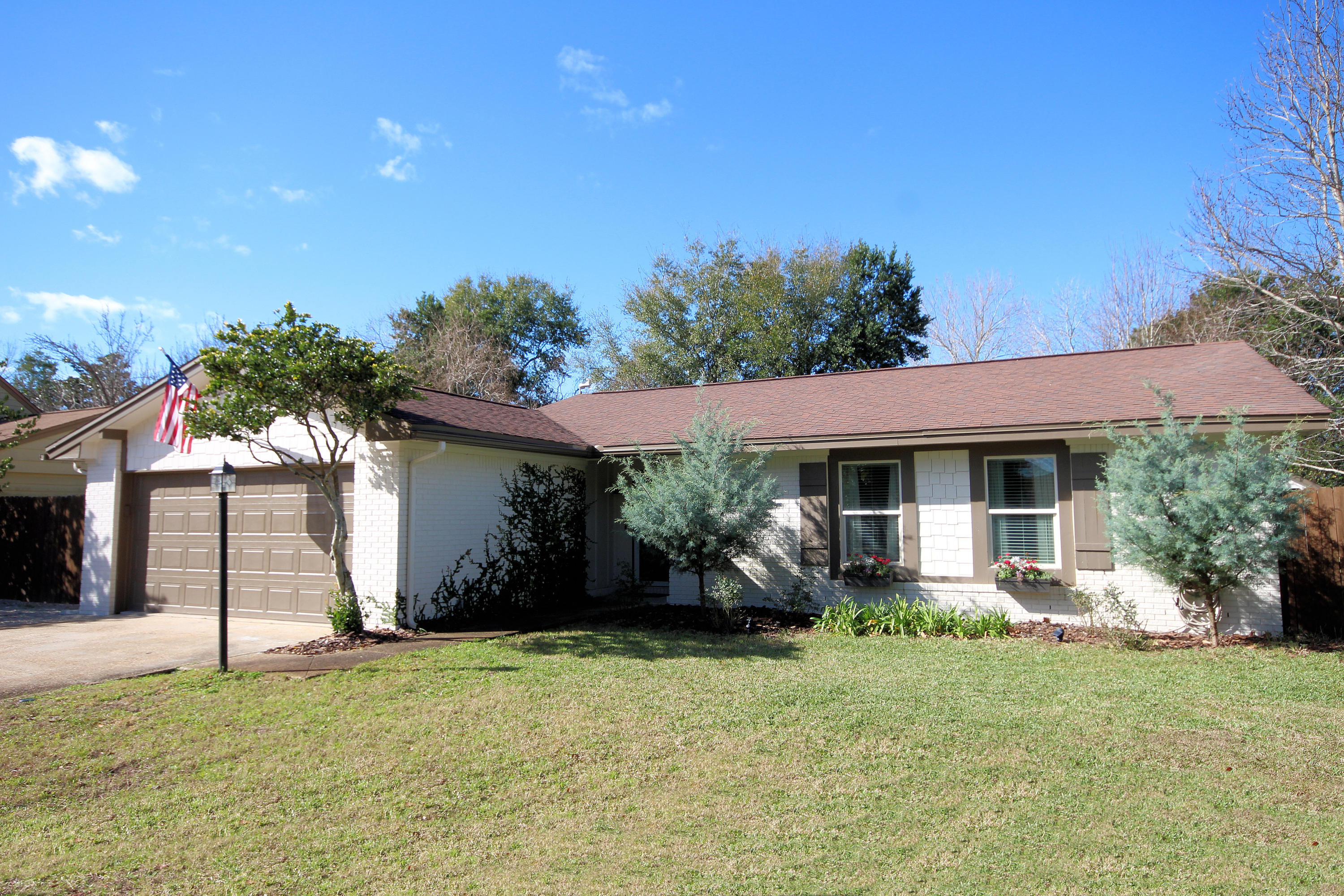 SPRING LAKE #2 - Residential