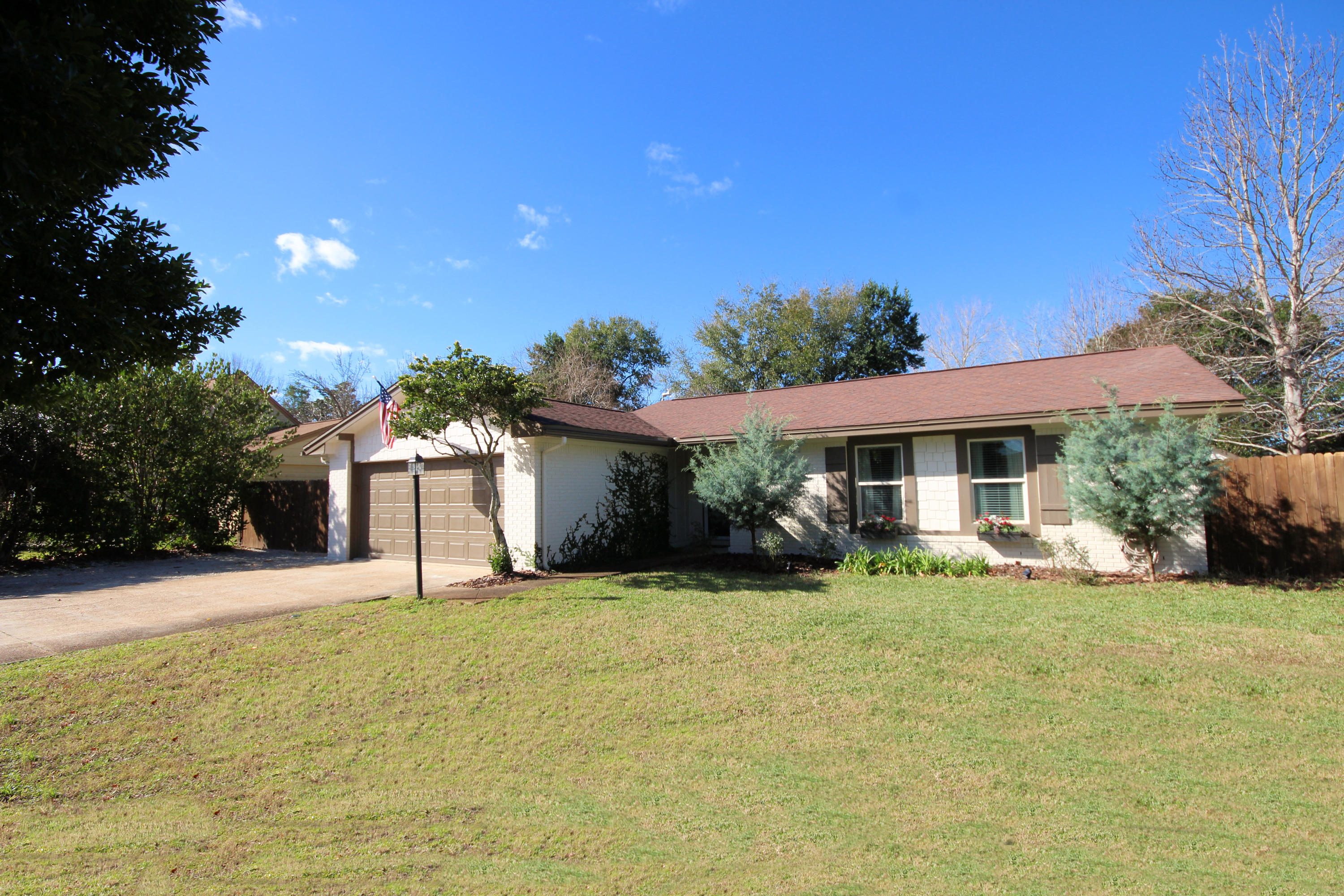 SPRING LAKE #2 - Residential