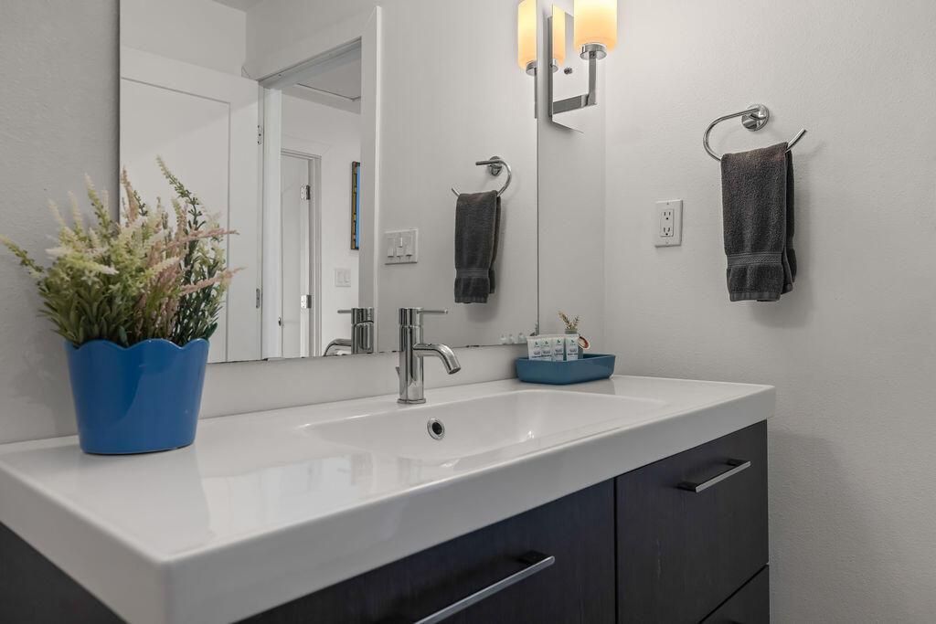 HOLIDAY ISLE - Residential