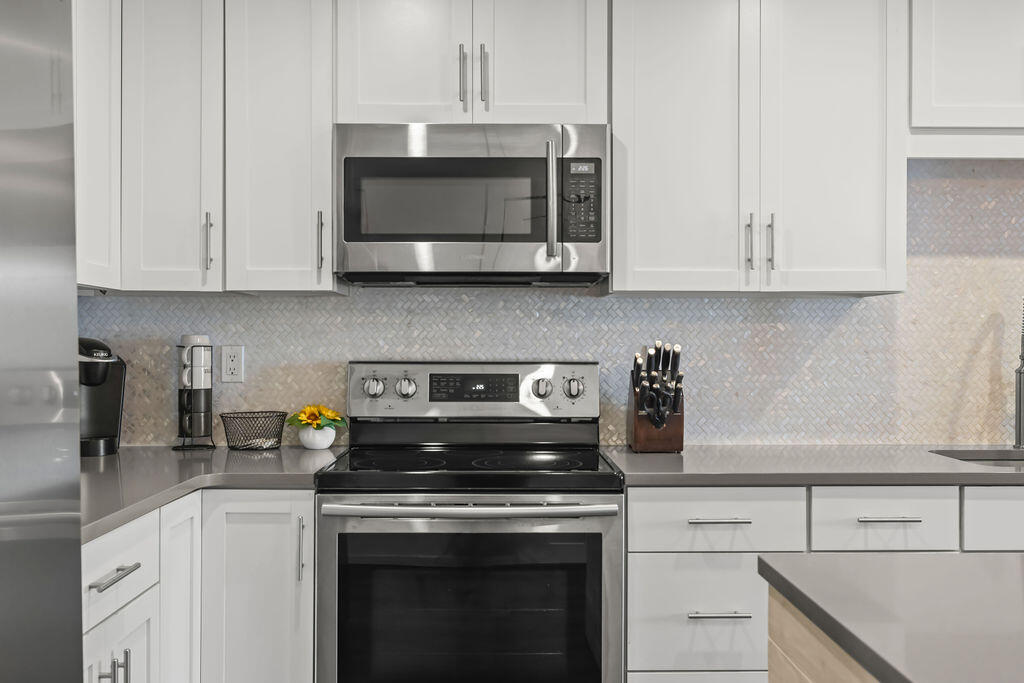 HOLIDAY ISLE - Residential