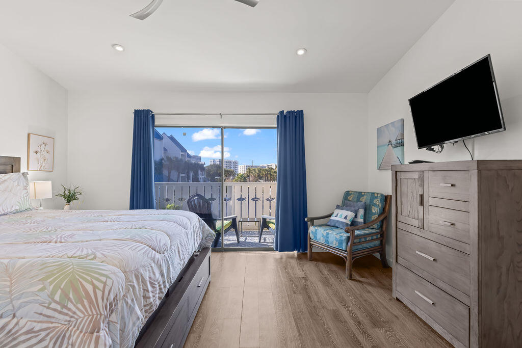 HOLIDAY ISLE - Residential