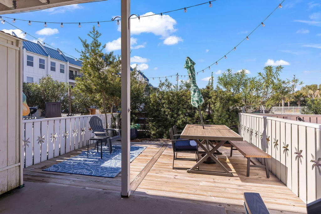 HOLIDAY ISLE - Residential