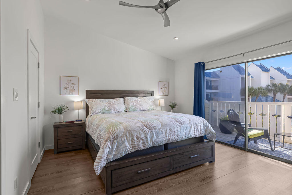 HOLIDAY ISLE - Residential