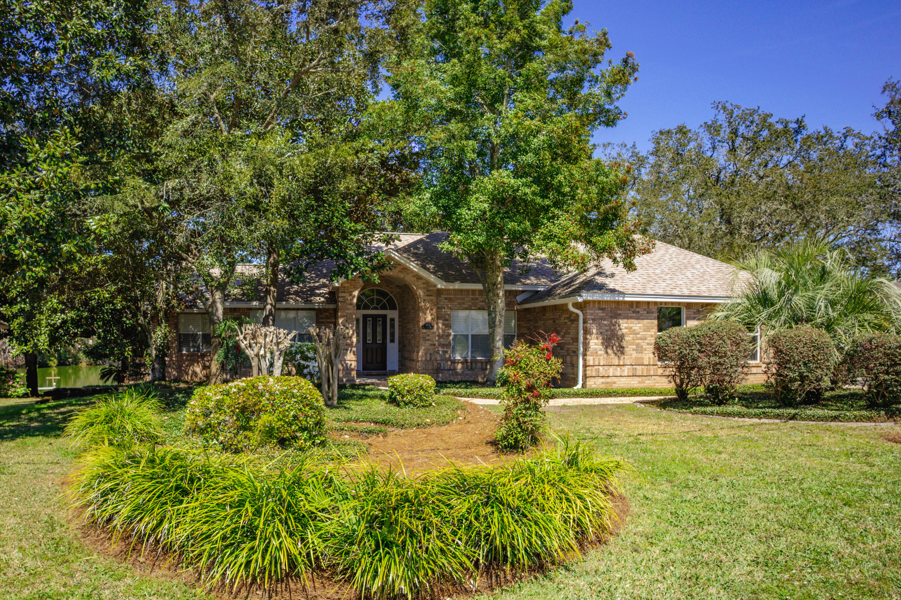 SELLER WILL CONTRIBUTE UP TO 5K TO BUYER CLOSING COSTS WITH ACCEPTABLE OFFER! NO Mandatory HOA! Don't miss out on this must-see, lake-front beautiful home located in the heart of Destin, Florida! This remodeled home features updated roof, kitchen, appliances, interior paint, HVAC, hot water heater, gutters, and more! Kell-Aire Gardens is the place to be with its two community parks--great for the kids or four-legged family members, a community library, and a convenient short drive to the white sugar sand beaches of the Emerald Coast, shopping, restaurants, venues, and Henderson Beach State Park! This property is centrally located to Eglin Air Force Base, Crestview, Freeport, Niceville, Crestview, and Panama City. Lake Coleman Owners Association is a voluntary association. Own your slice of paradise today! The Seller is a licensed Realtor in the State of Florida.