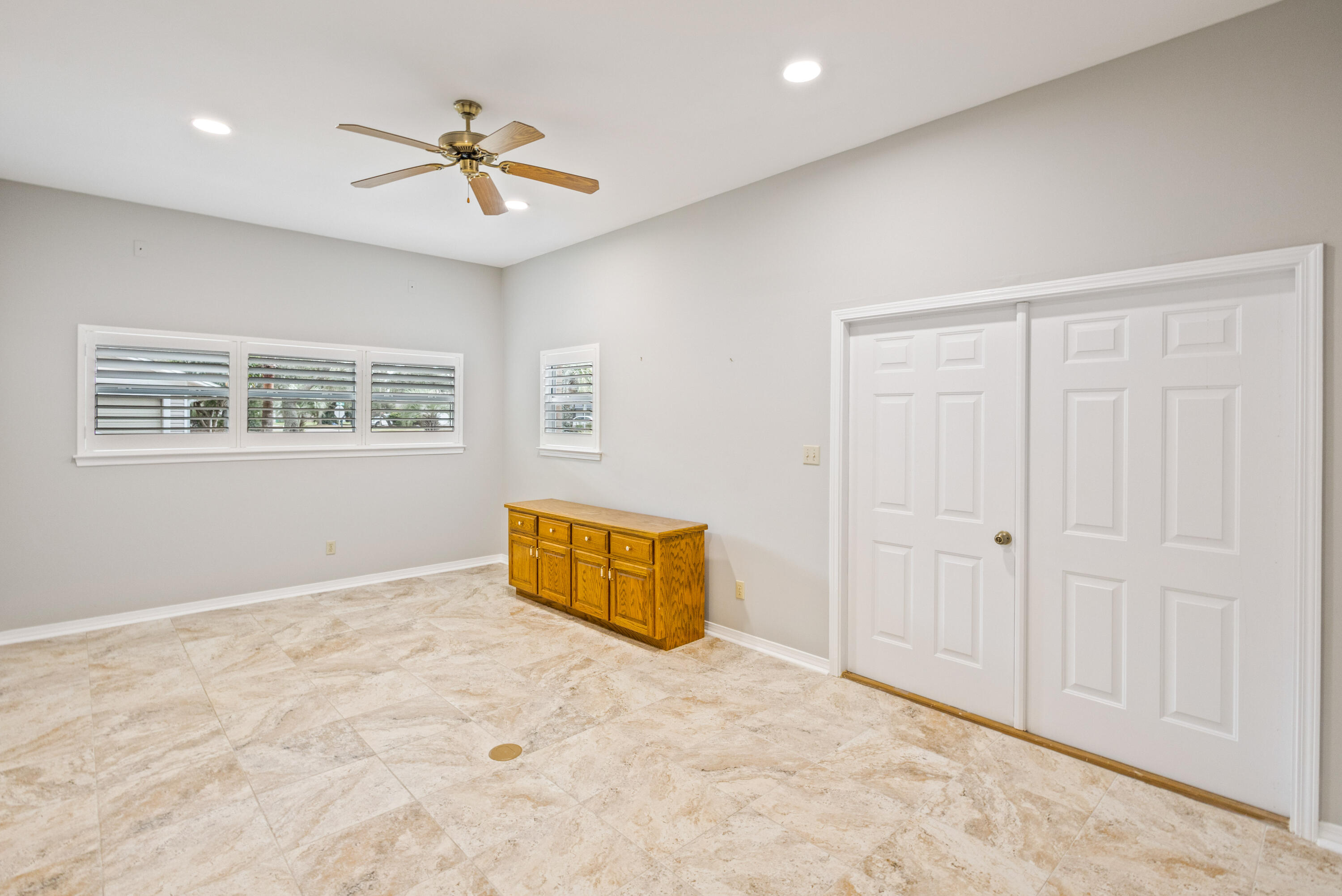 Kell Aire Gardens - Residential