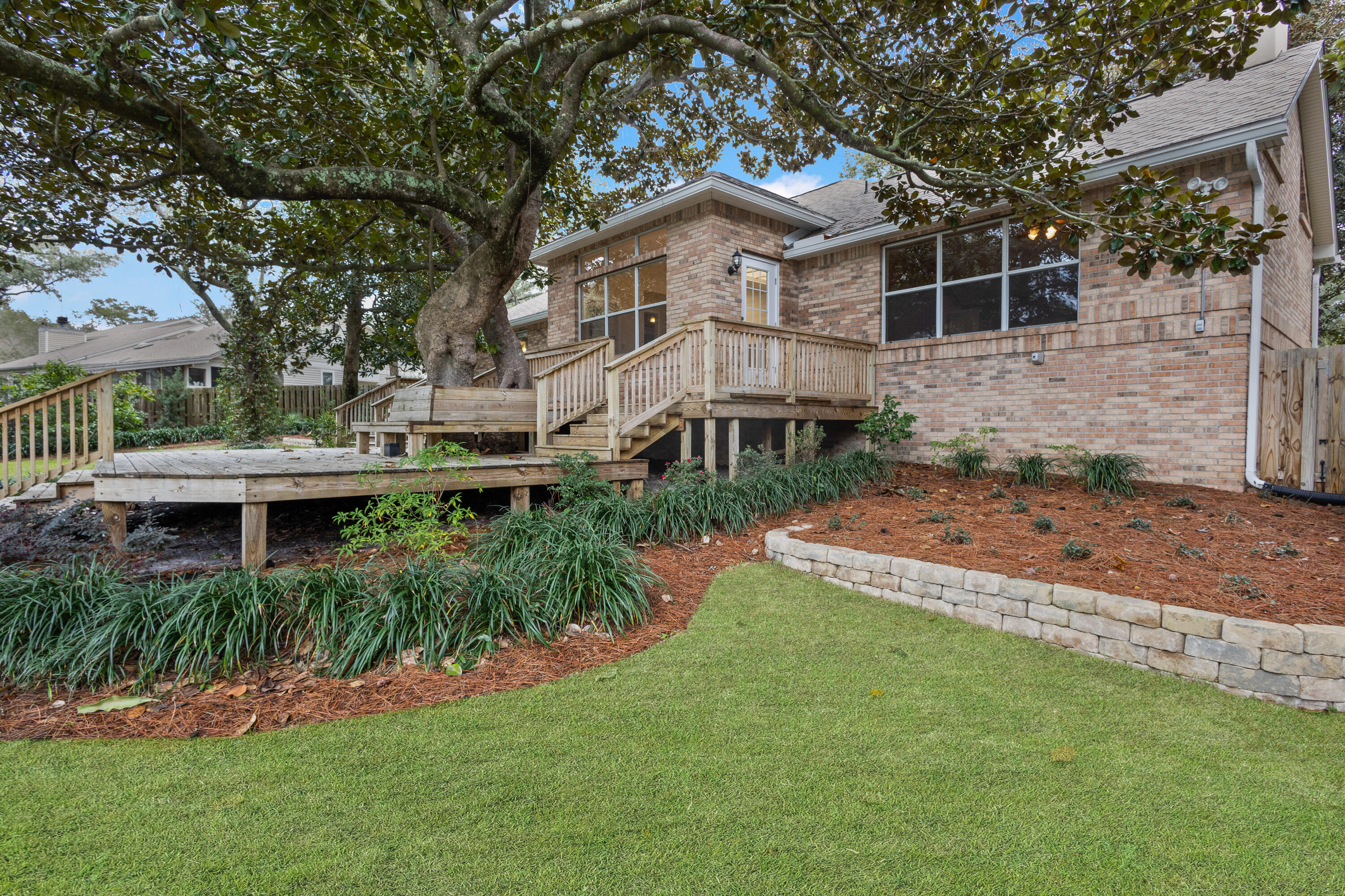 Kell Aire Gardens - Residential