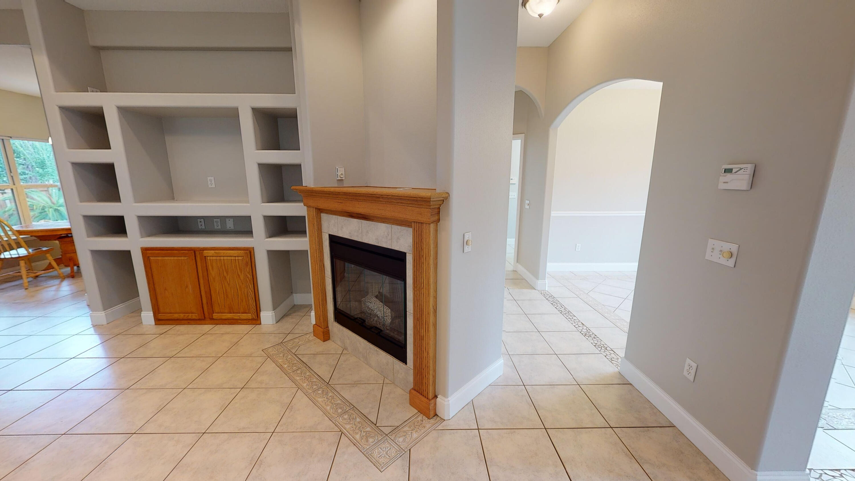 SMUGGLERS COVE - Residential