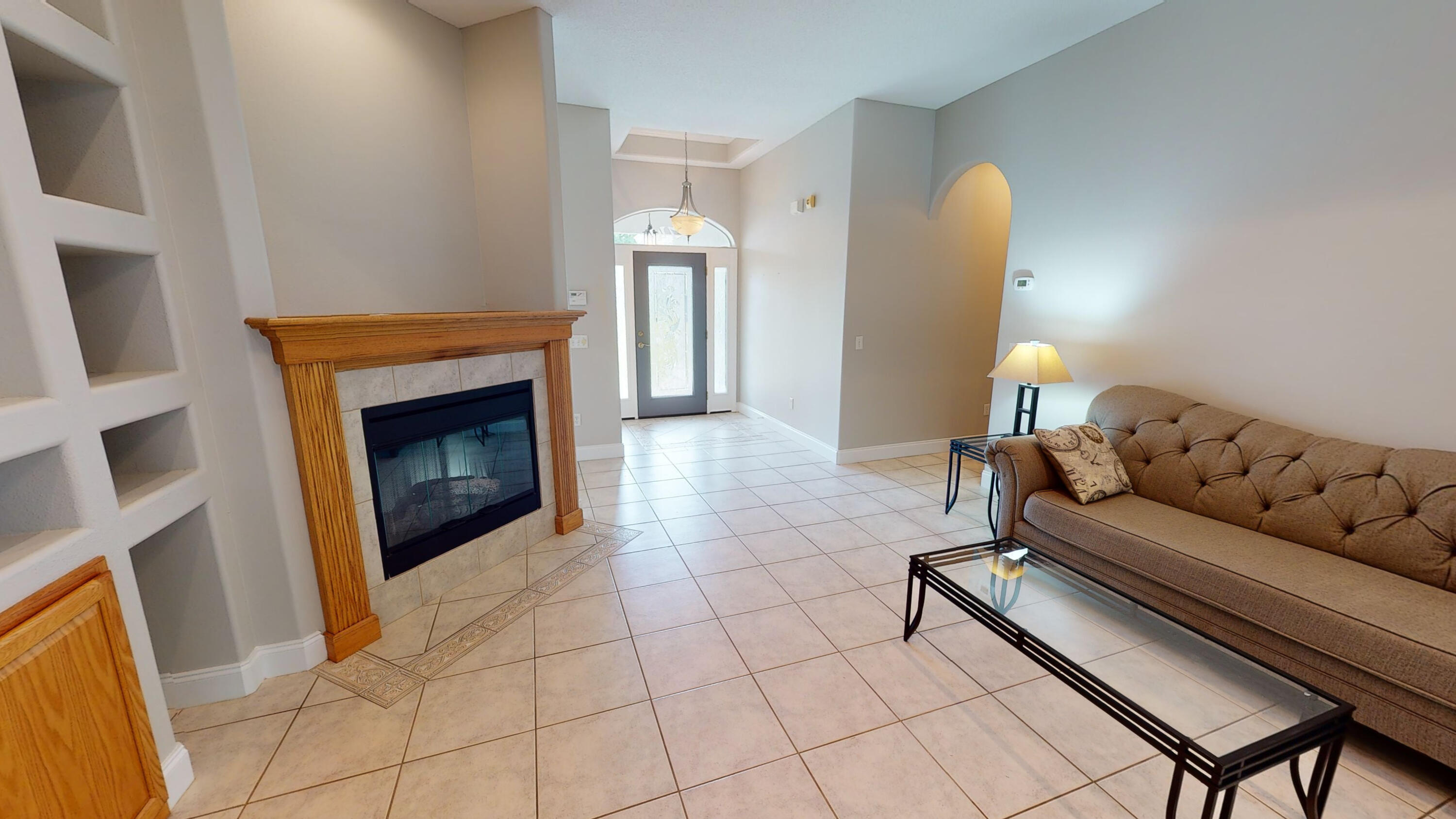 SMUGGLERS COVE - Residential