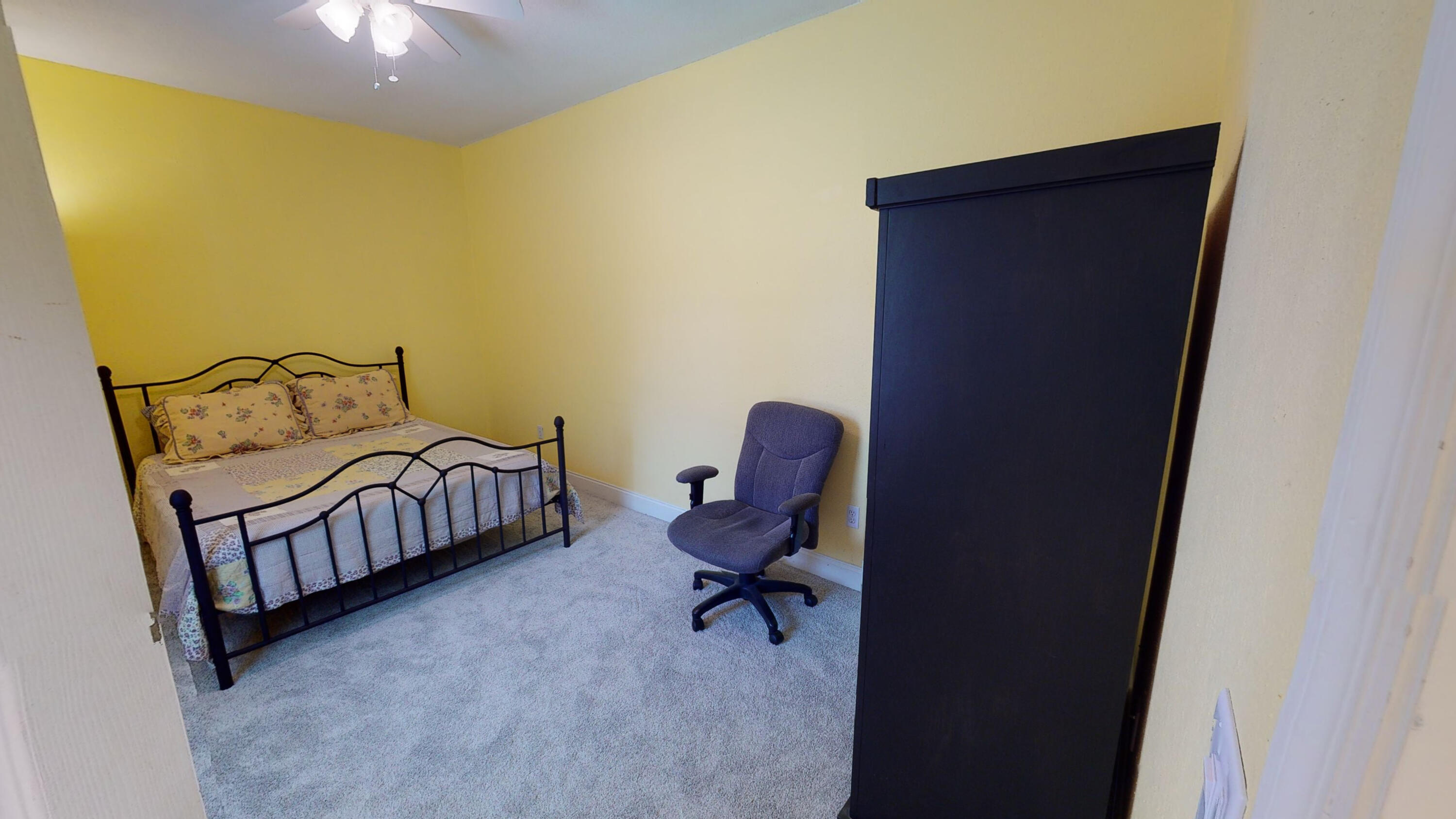 SMUGGLERS COVE - Residential