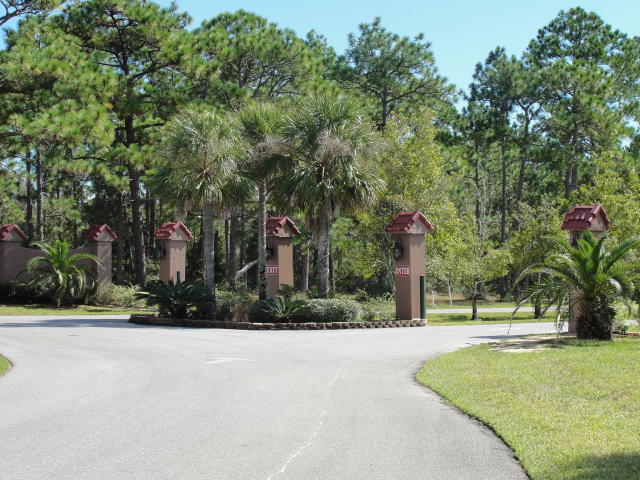 SMUGGLERS COVE - Residential