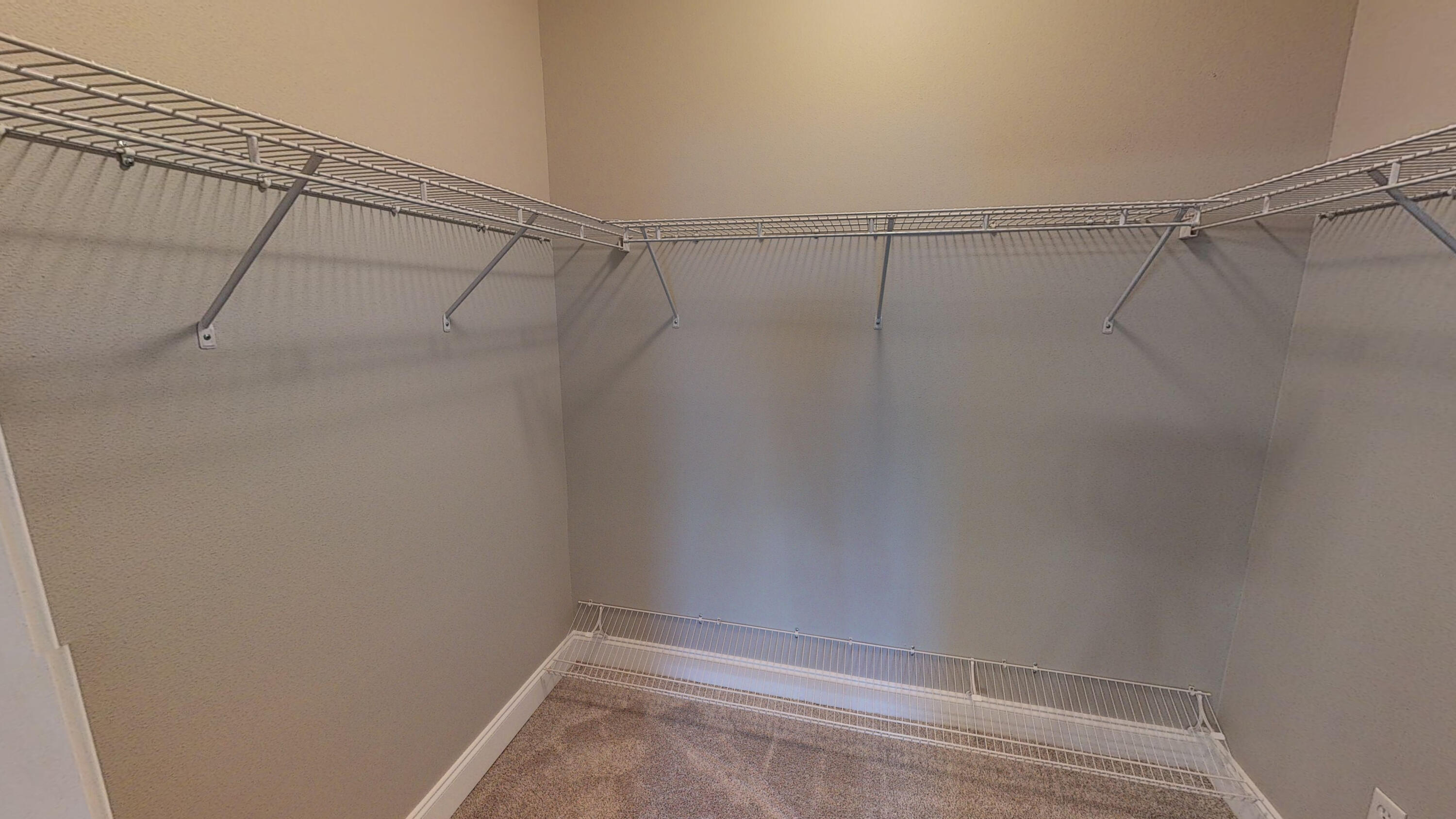 SMUGGLERS COVE - Residential