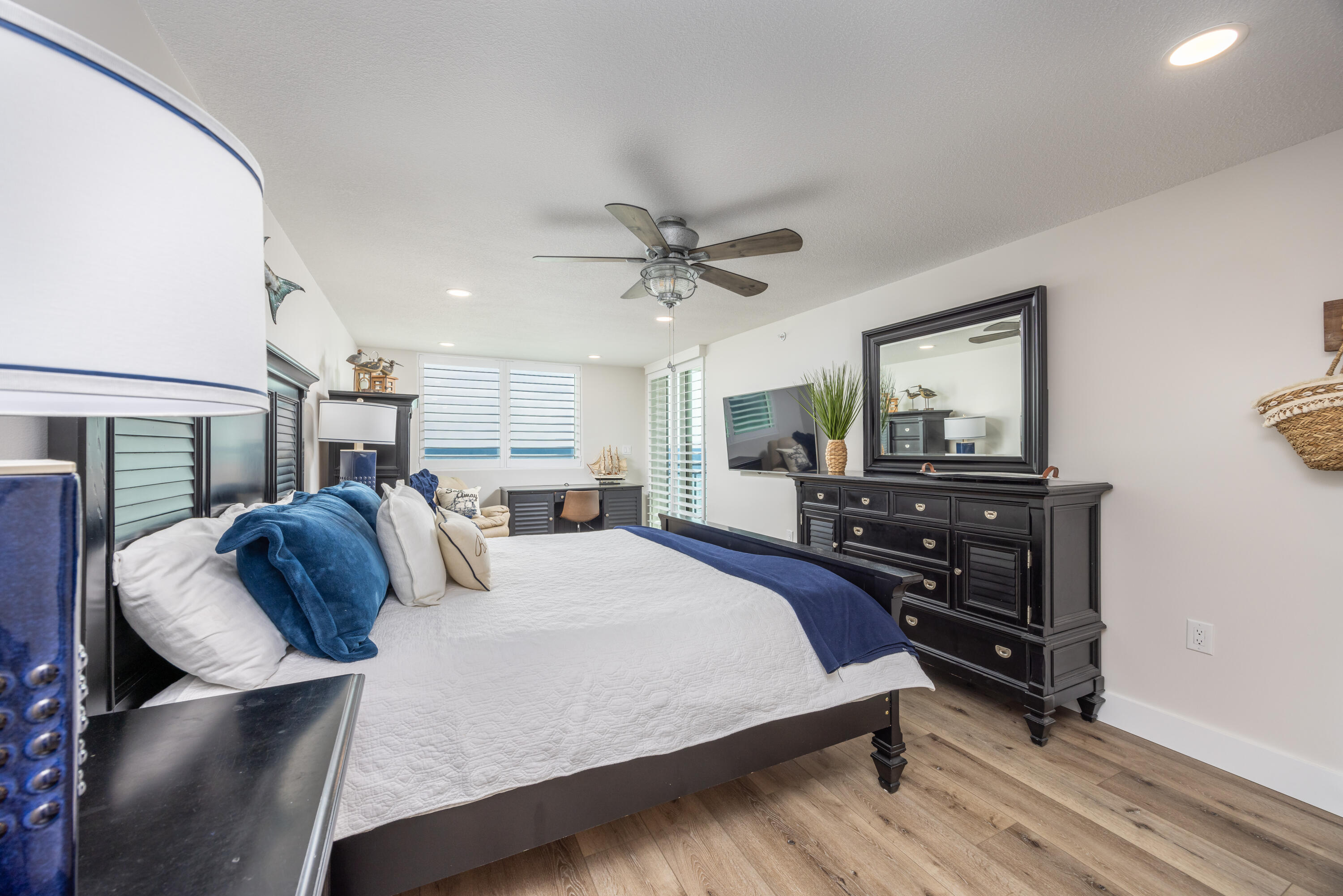 BREAKERS OF FWB PH 1 - Residential