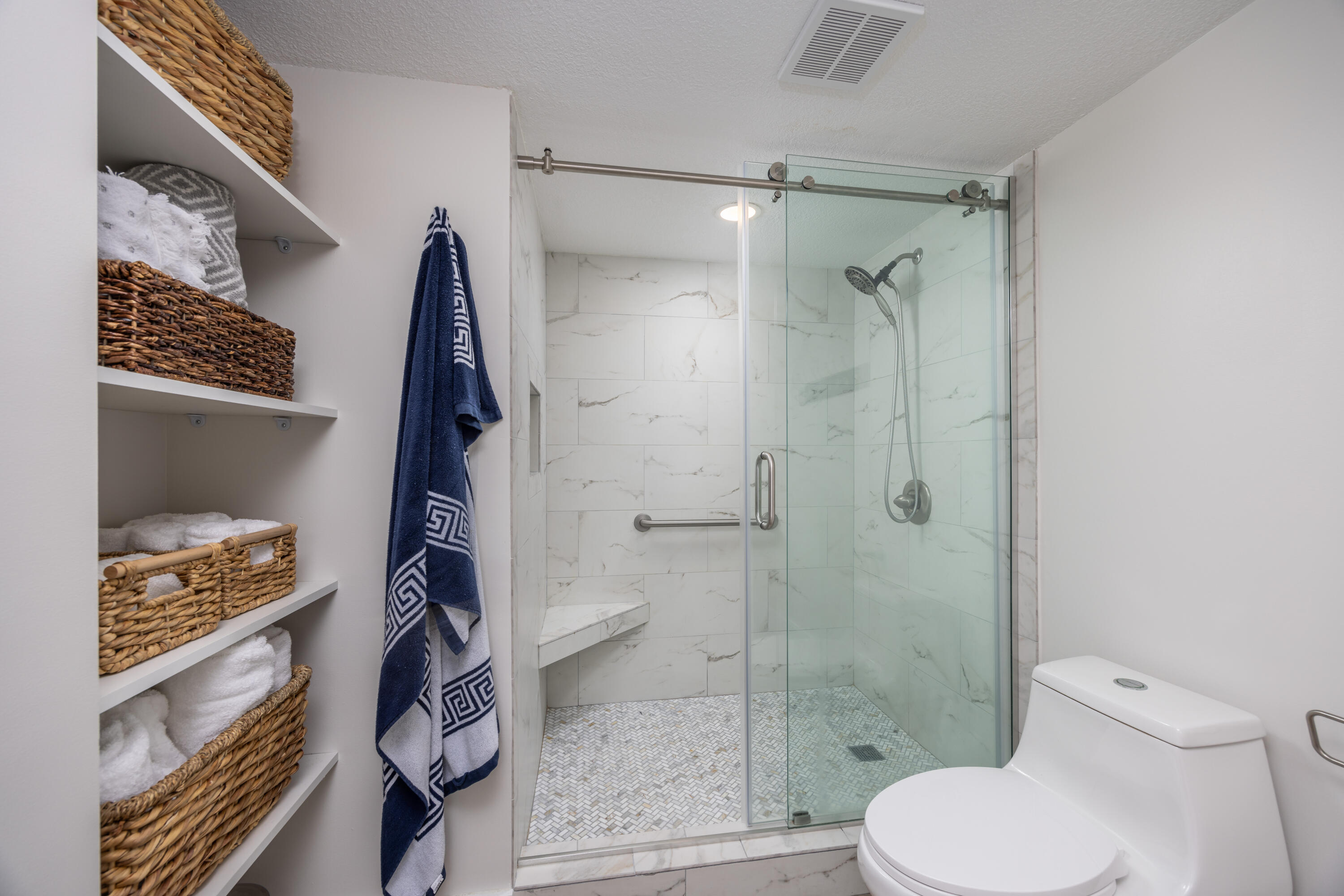 BREAKERS OF FWB PH 1 - Residential