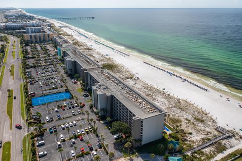 A home in Fort Walton Beach