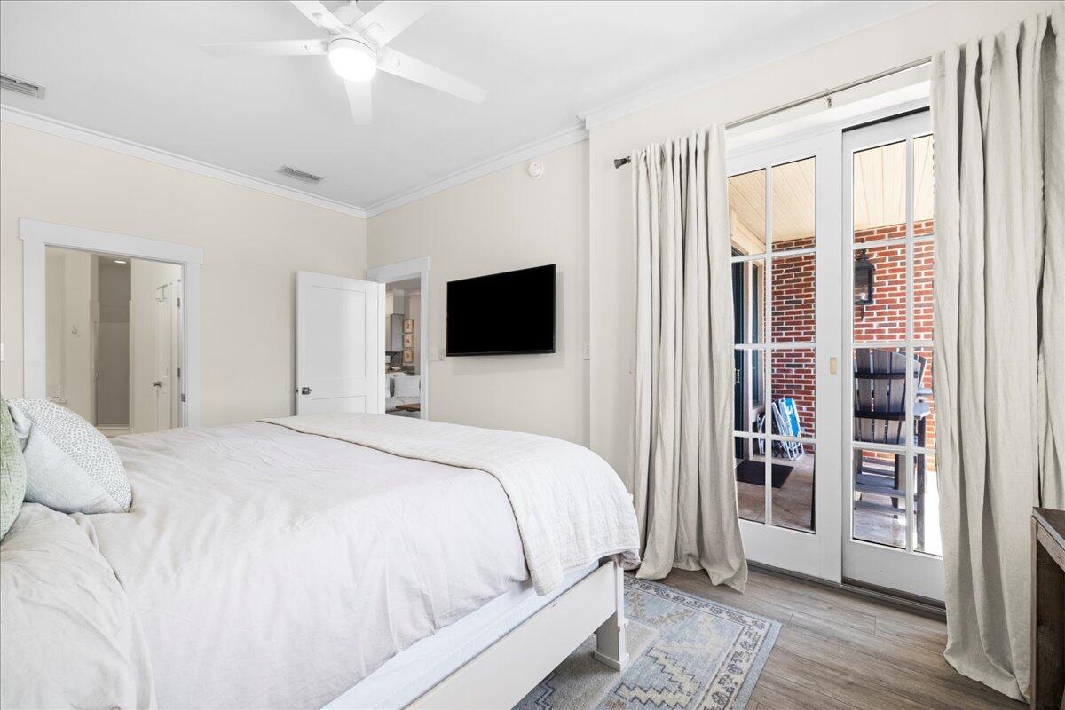 THE VILLAGE OF SOUTH WALTON - Residential