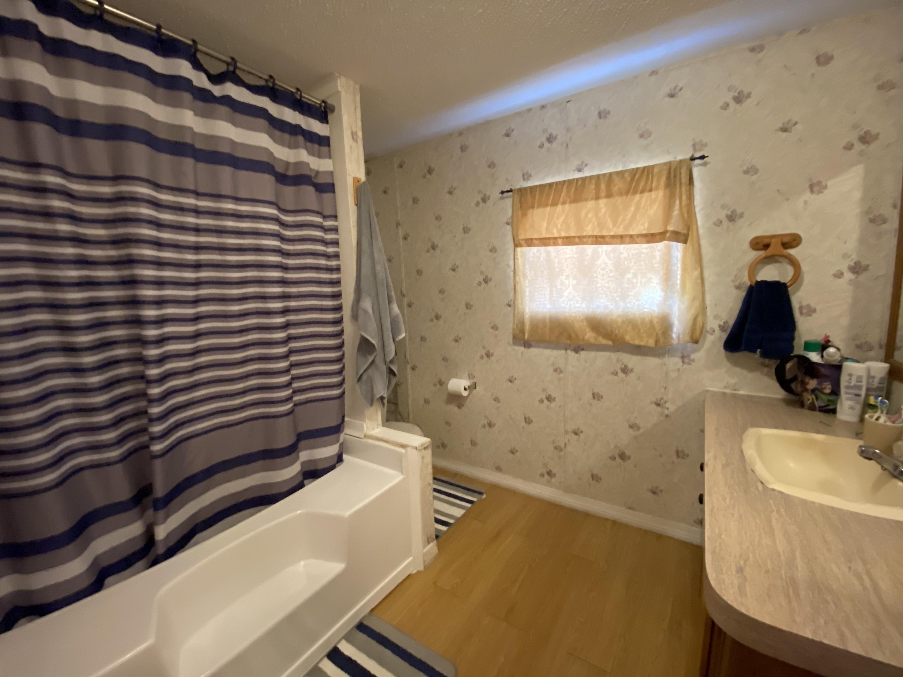 OAKWOOD LAKES ESTATES - Residential