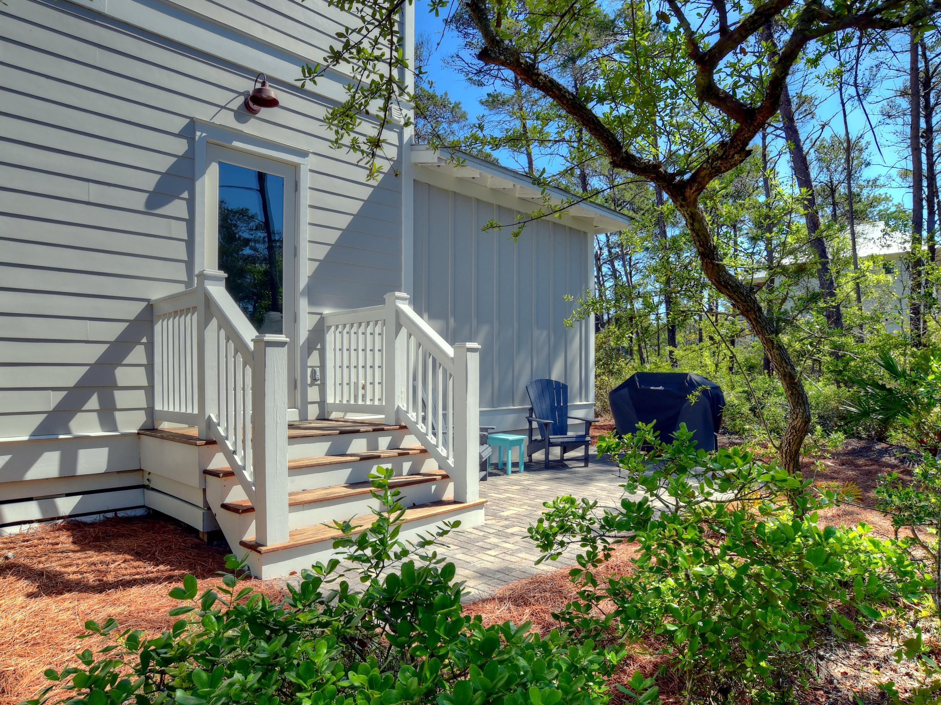 LAKESIDE AT BLUE MOUNTAIN BEACH - Residential