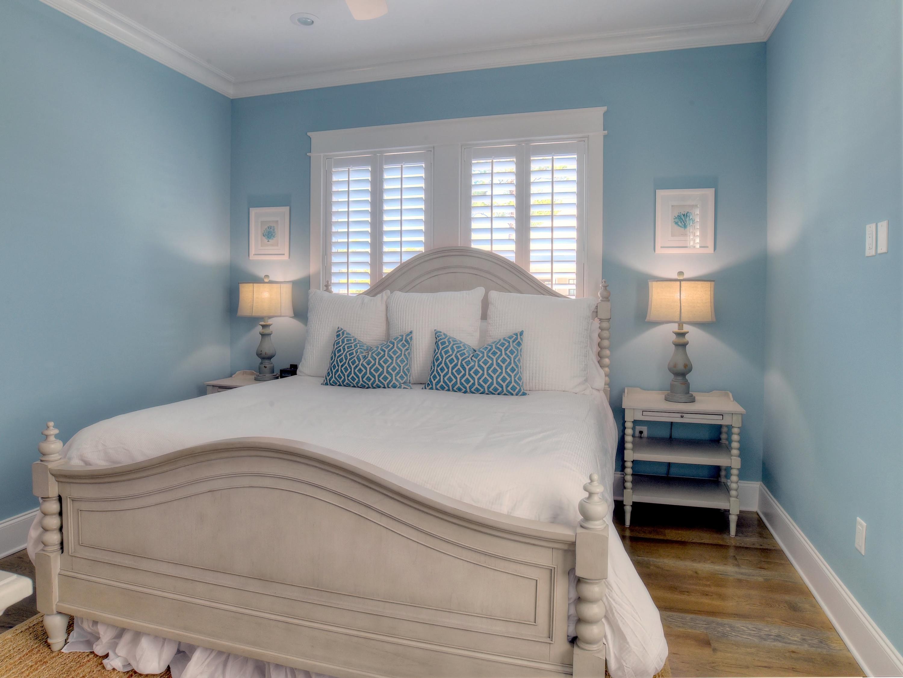 LAKESIDE AT BLUE MOUNTAIN BEACH - Residential