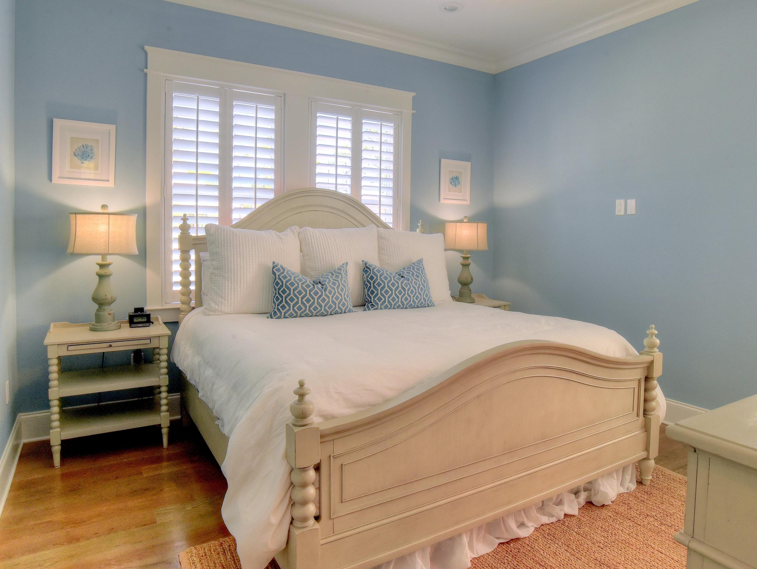 LAKESIDE AT BLUE MOUNTAIN BEACH - Residential