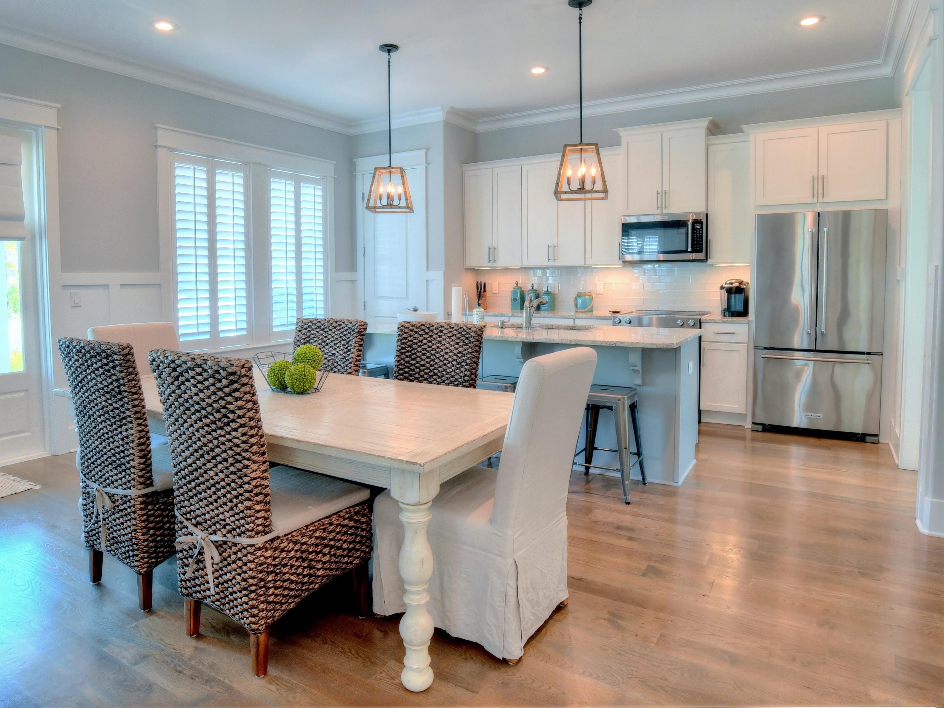 LAKESIDE AT BLUE MOUNTAIN BEACH - Residential