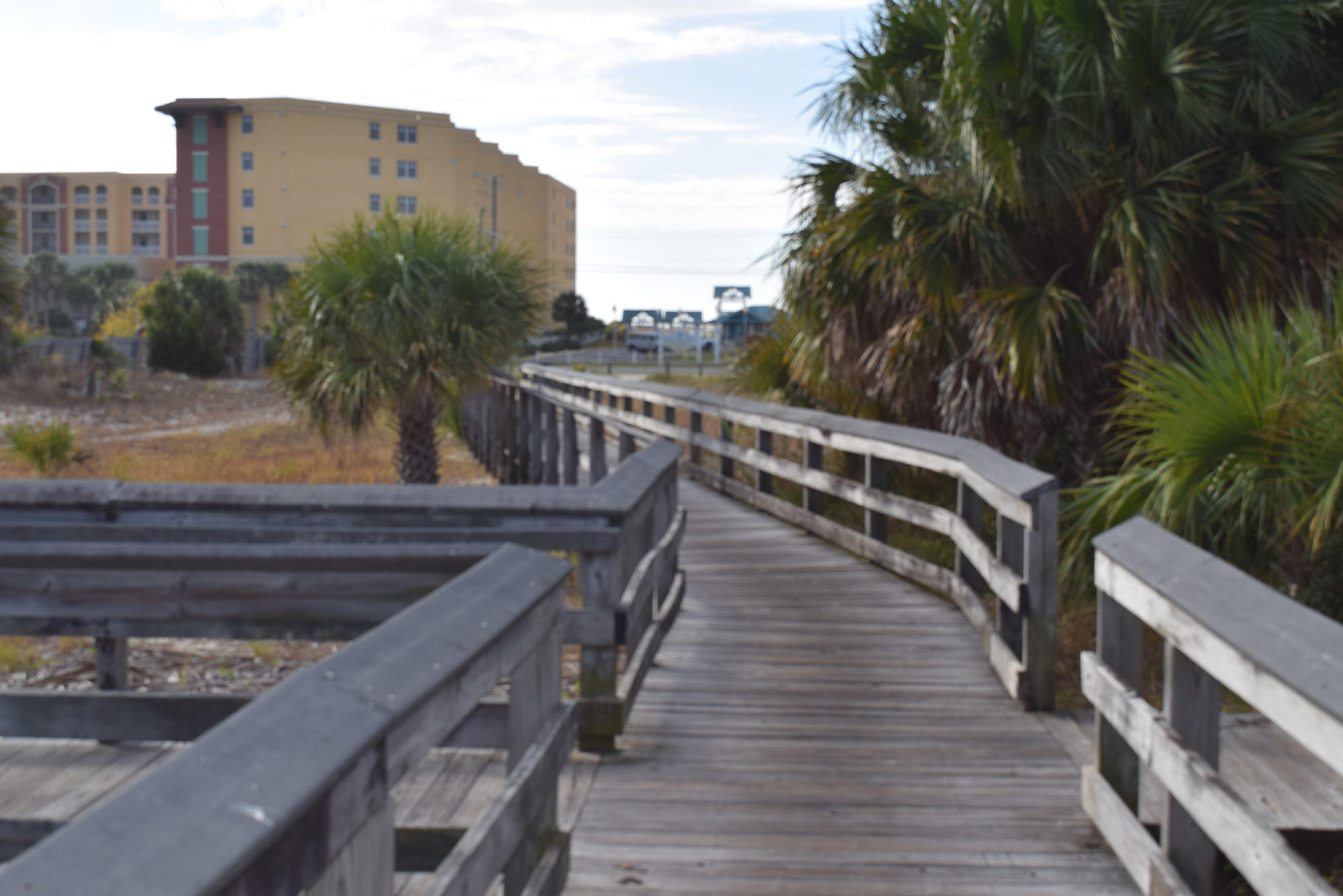 BREAKERS WEST - Residential