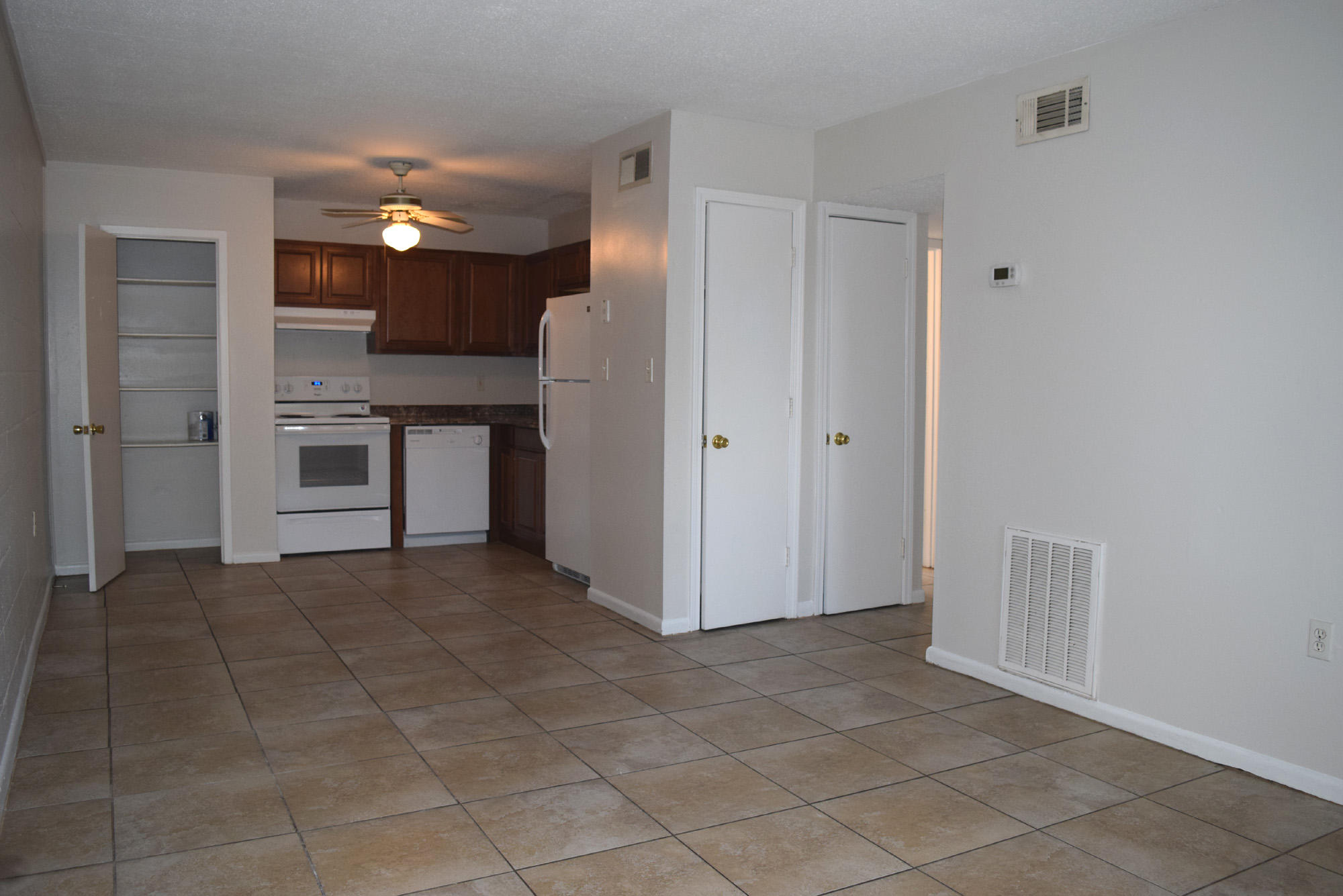 BREAKERS WEST - Residential