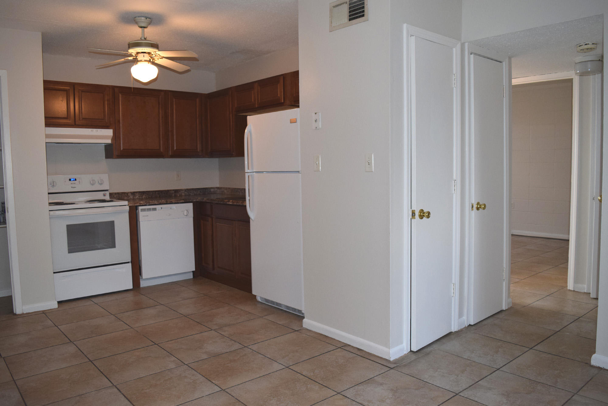 BREAKERS WEST - Residential