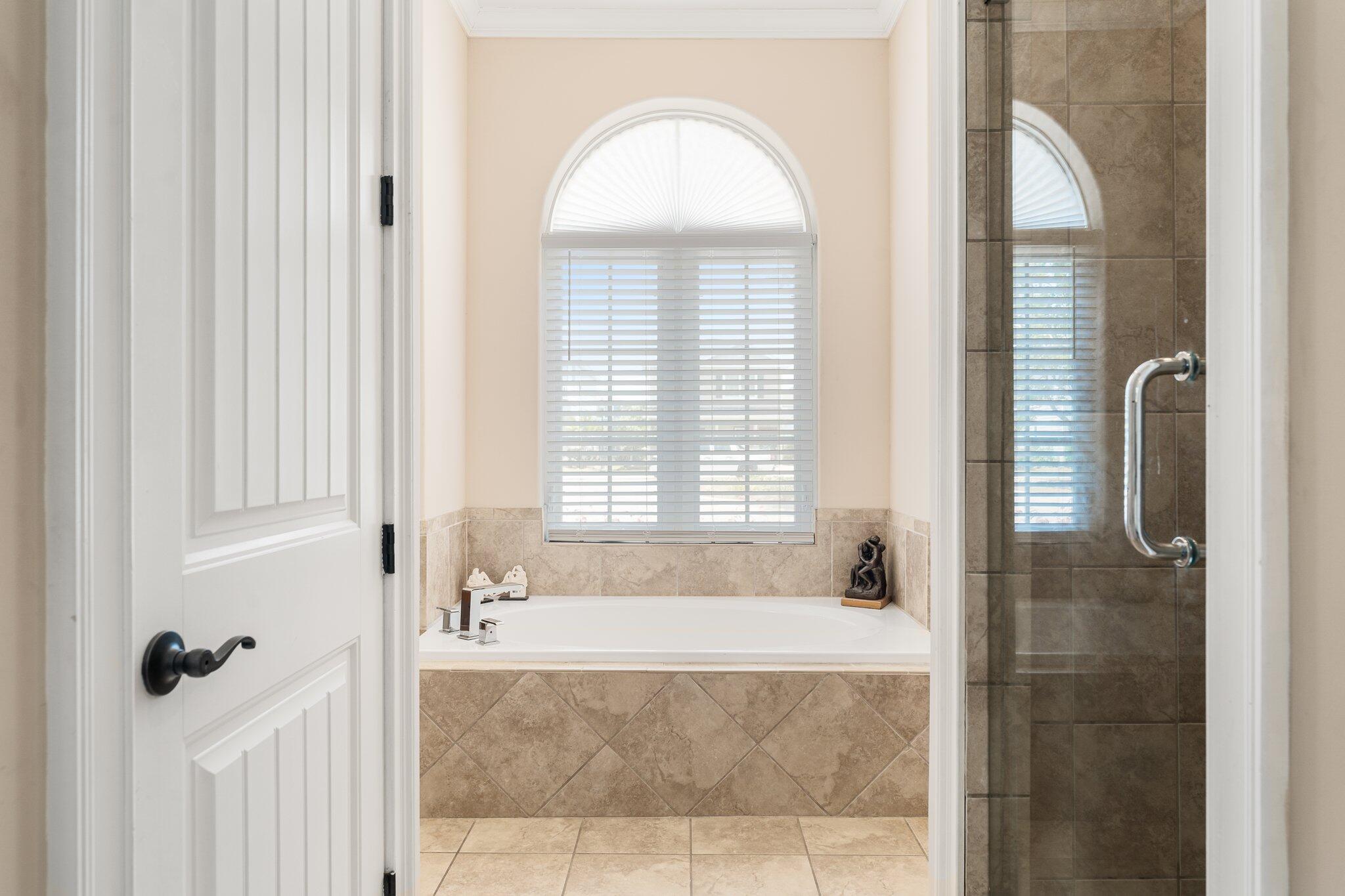 MAGNOLIA BAY CLUB T/H PH 1 - Residential