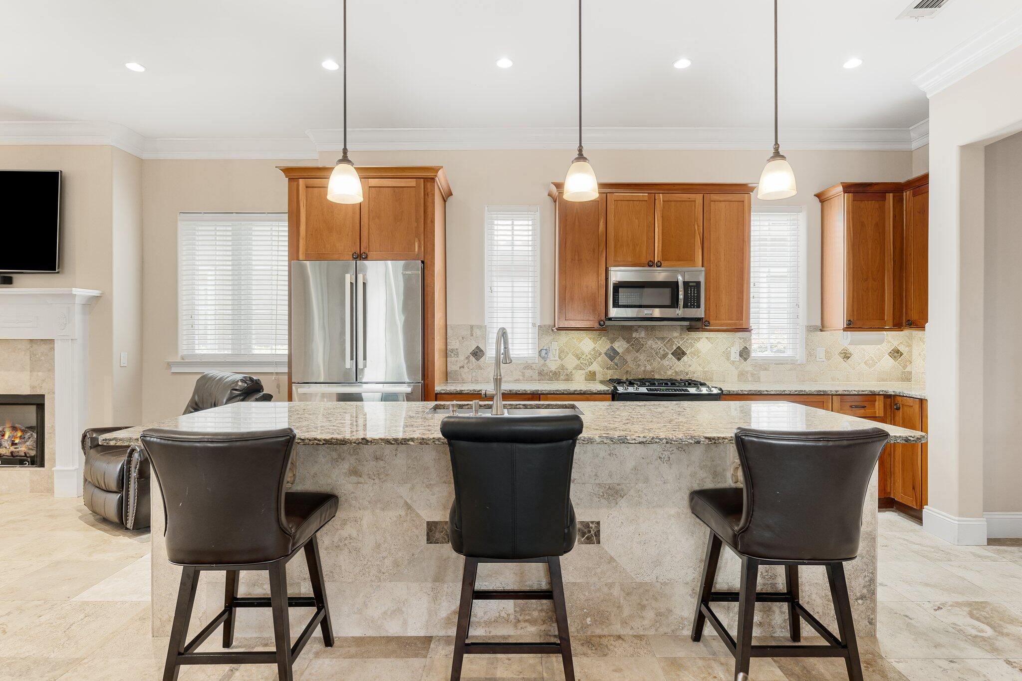 MAGNOLIA BAY CLUB T/H PH 1 - Residential