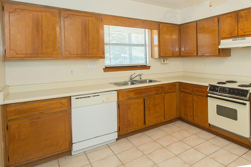 WYNNEHAVEN BEACH ESTATES - Residential