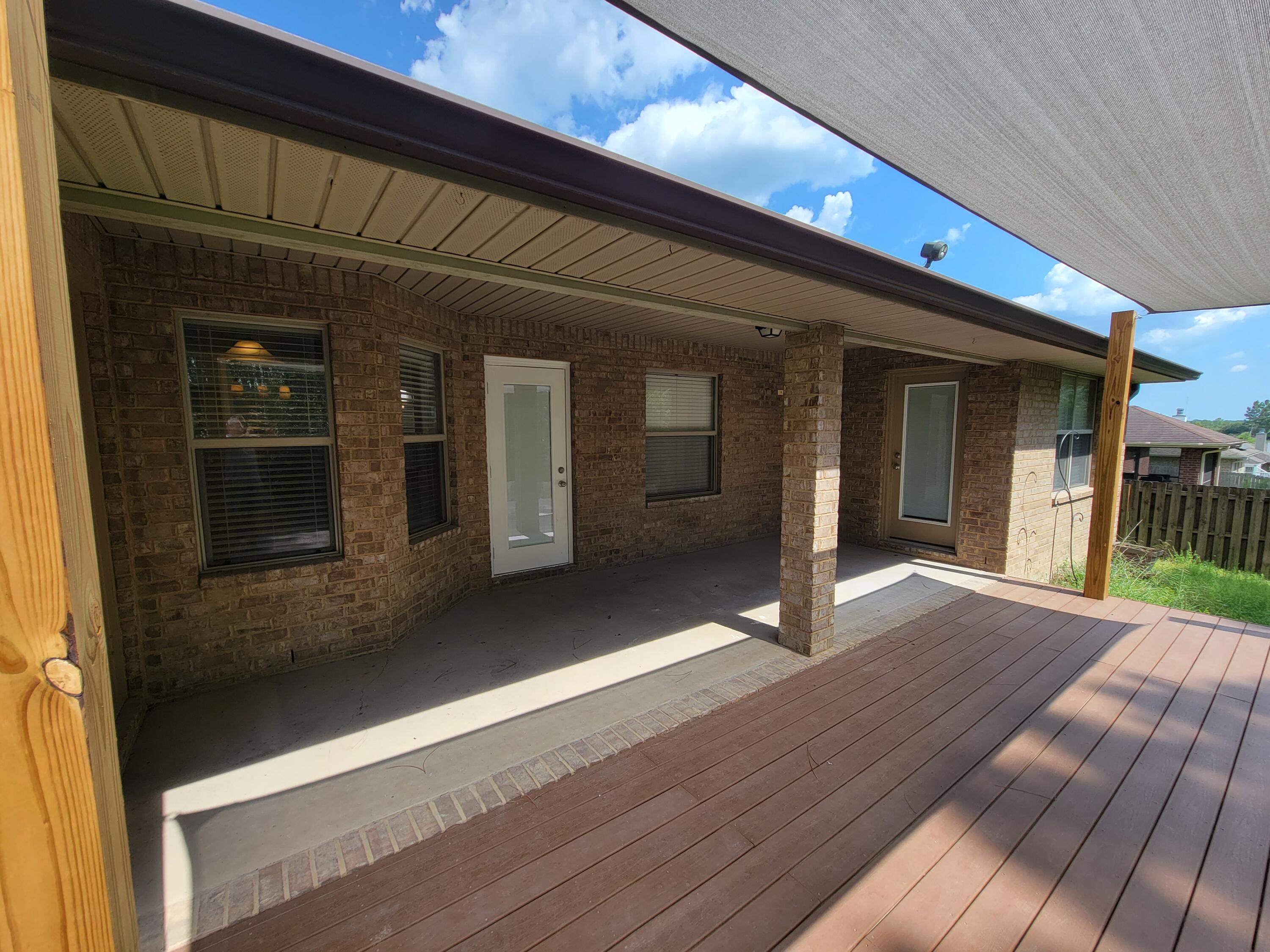 ALICIA PLACE - Residential Lease