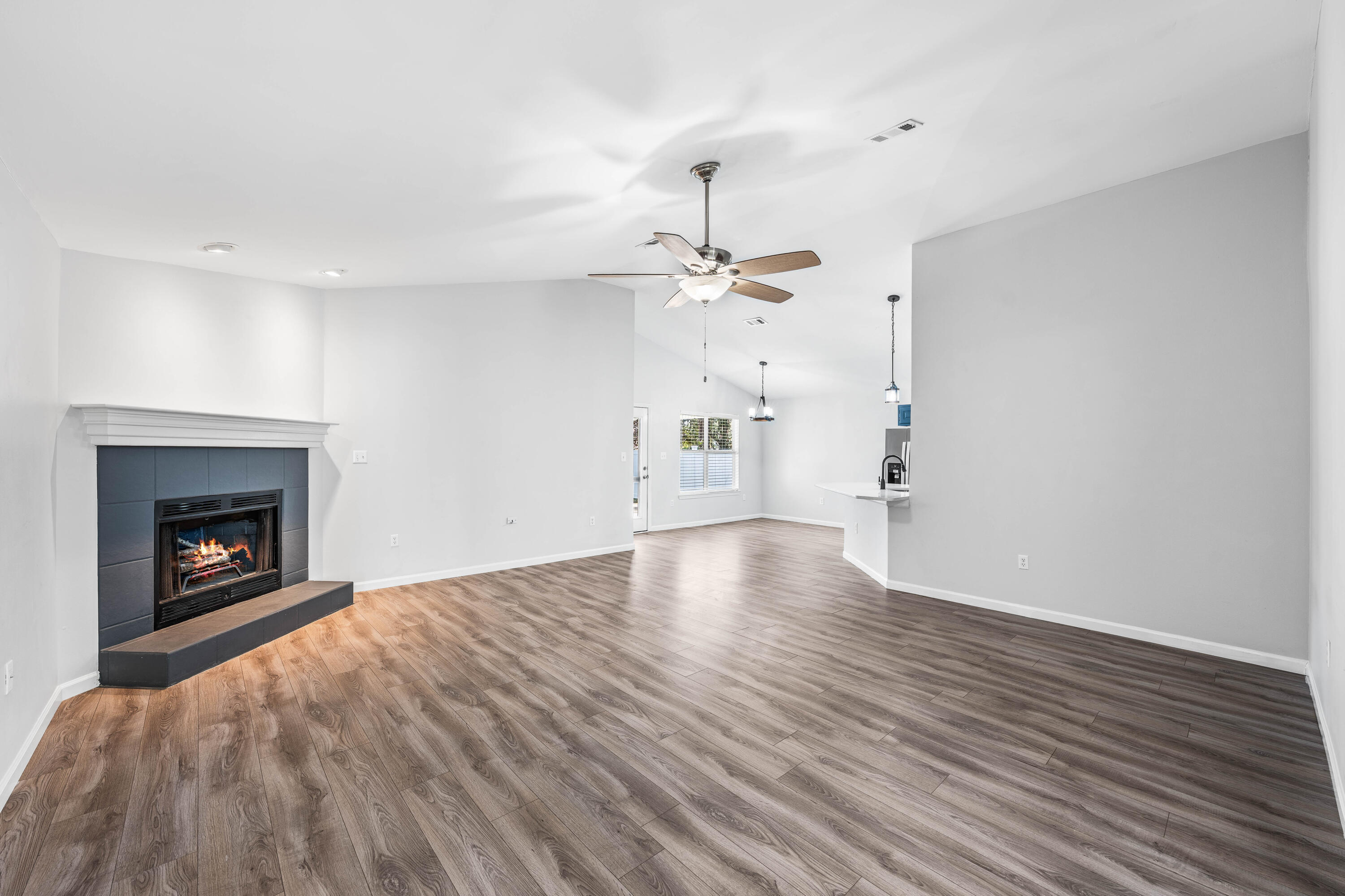 MACK BAYOU ESTATES - Residential