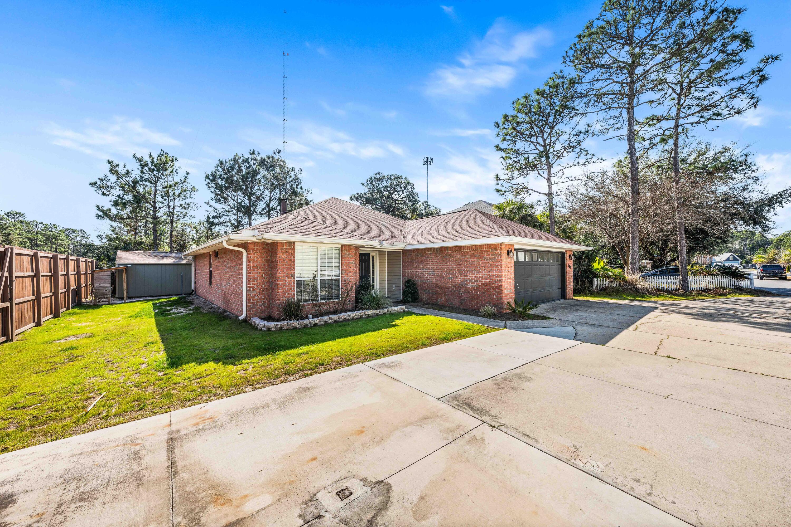 MACK BAYOU ESTATES - Residential