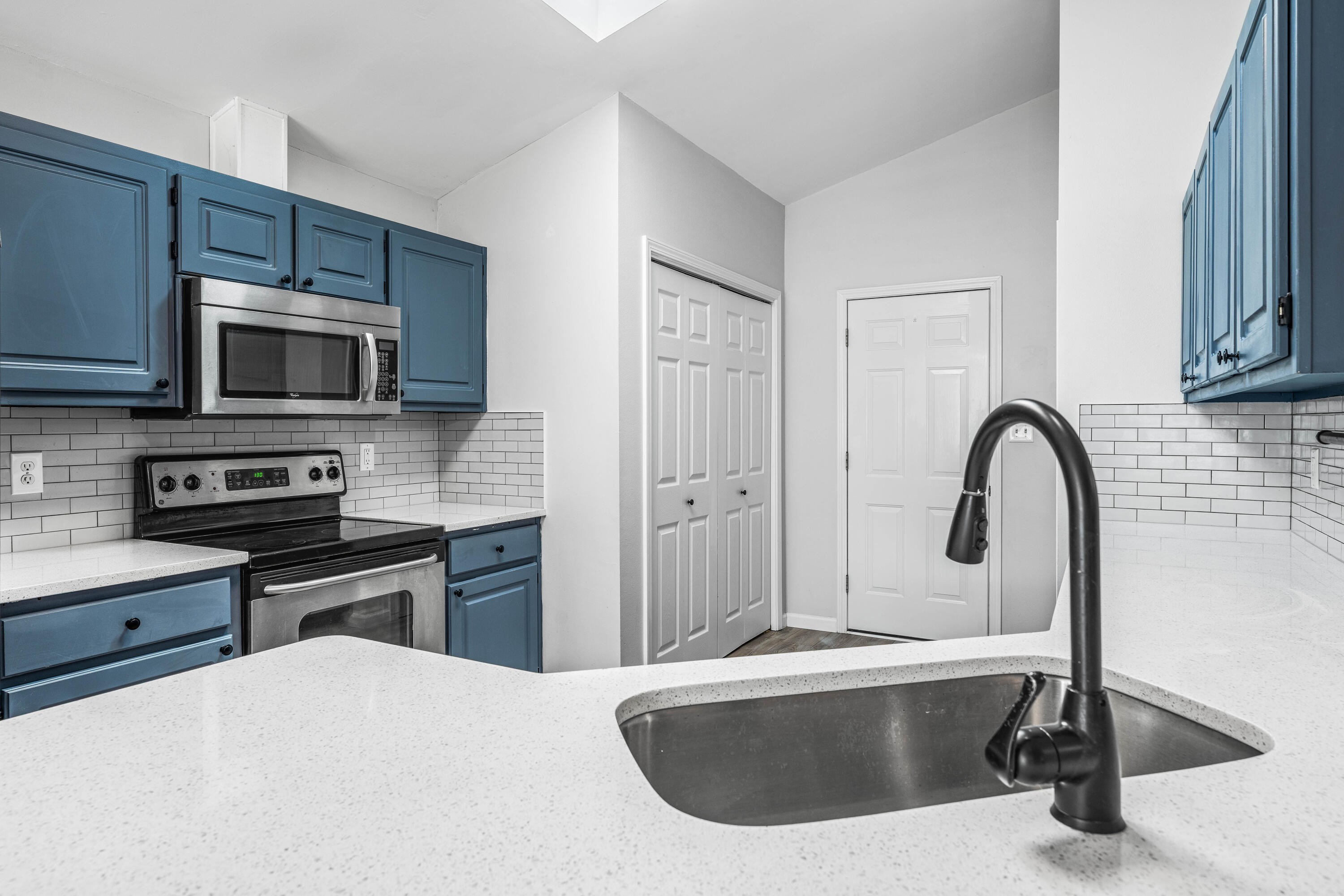 MACK BAYOU ESTATES - Residential