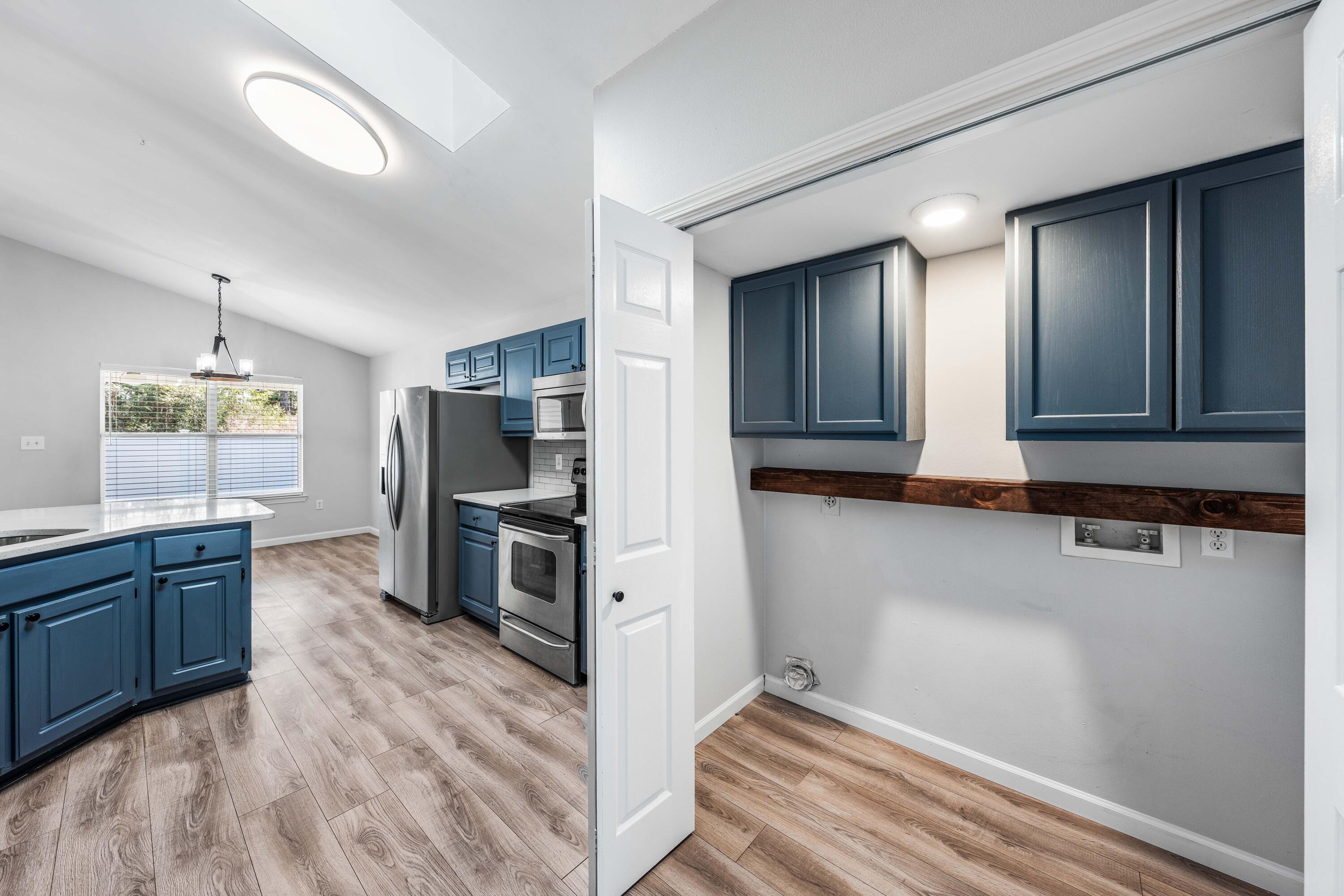 MACK BAYOU ESTATES - Residential